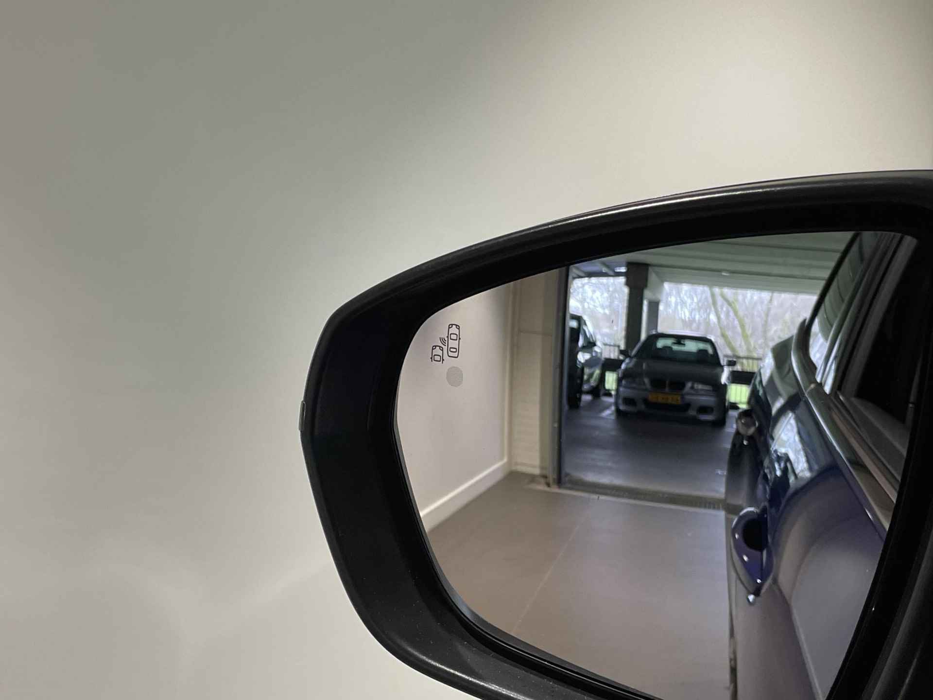 Peugeot 3008 1.2 PureTech GT Line | Navigatie | 360º Camera | Stoelverwarming| Zeer compleet! - 41/48