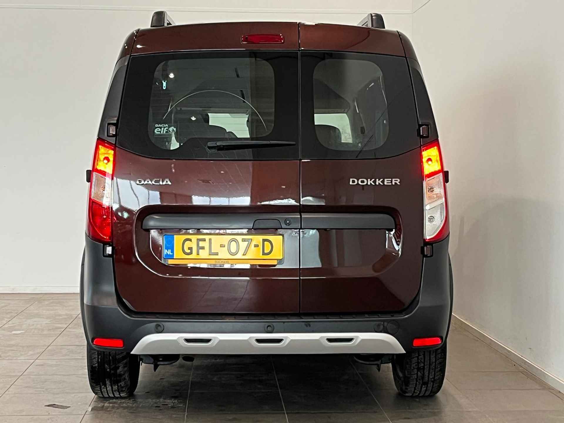 Dacia Dokker 1.2 TCe 115 Stepway | Stoelverwarming | All Season banden - 4/26