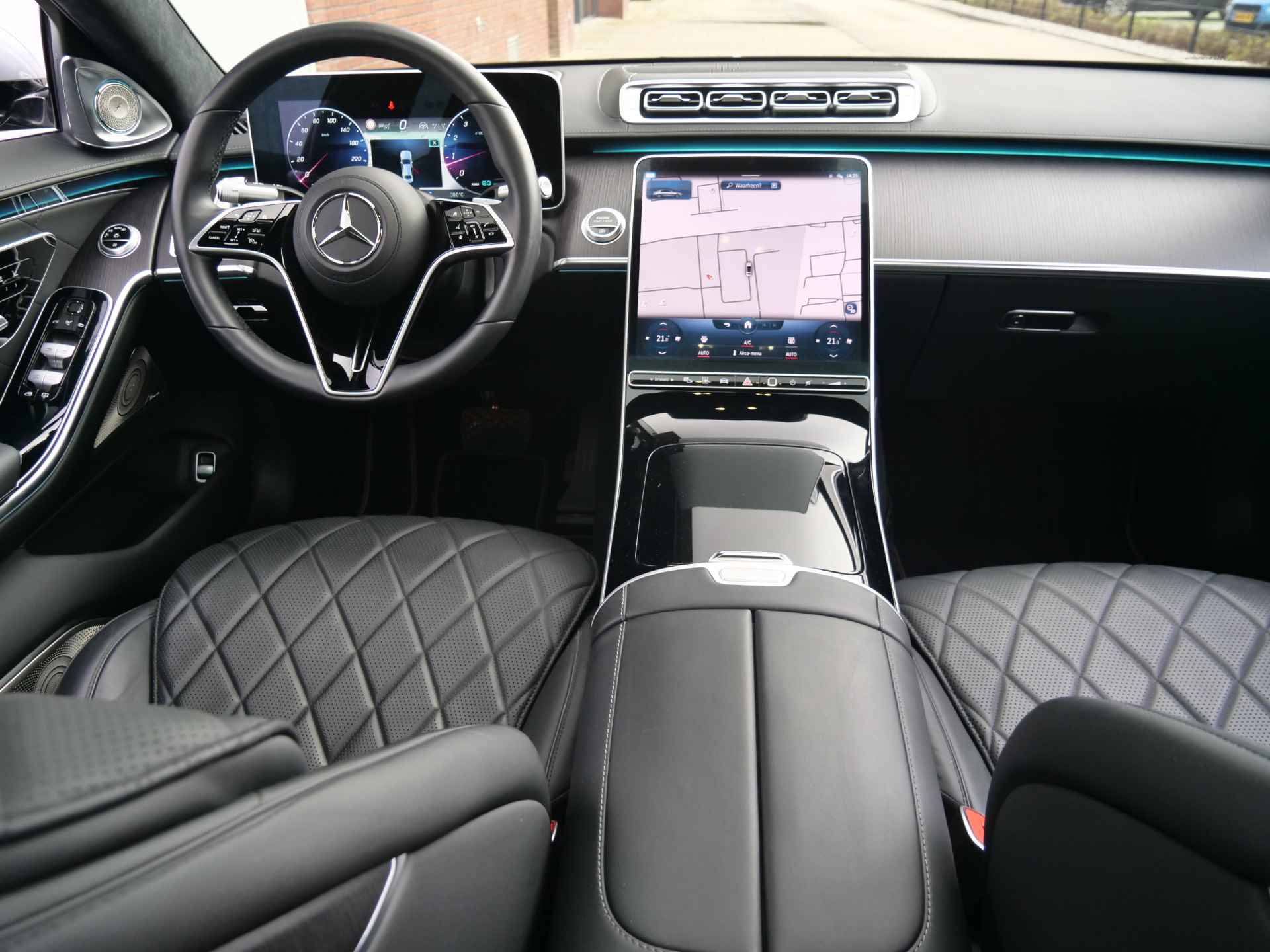 Mercedes-Benz S-Klasse 500 4MATIC 436 Pk Automaat AMG Line Massage / DAB / TV / Burmester 4D / Trekhaak / Apple Carplay / etc - 2/82