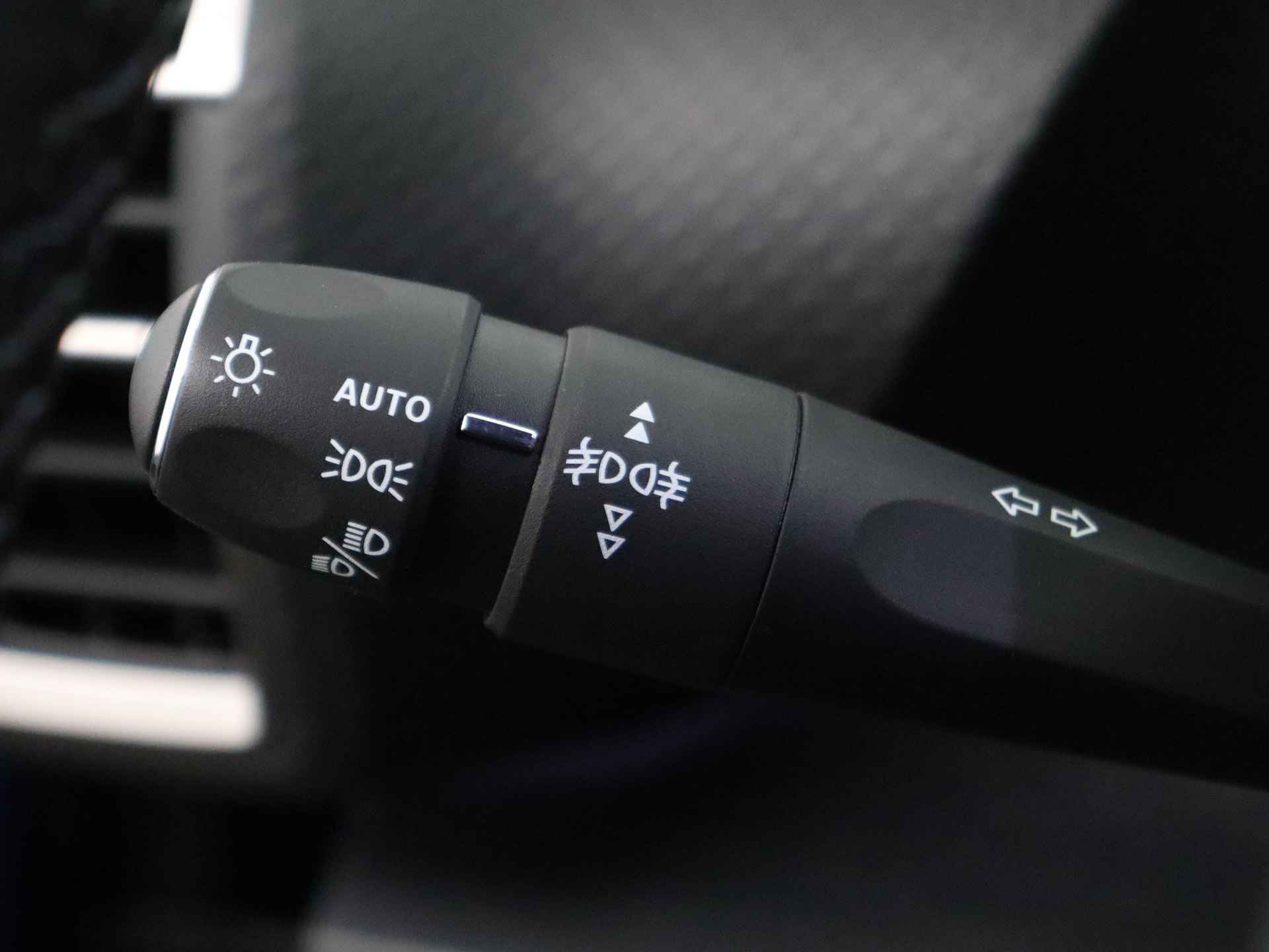 Citroën C5 X PT 130 EAT8 Automaat Business Plus RIJKLAAR | Head Up Display | Stoelverwarming | Adaptive Cruise Control | - 22/27
