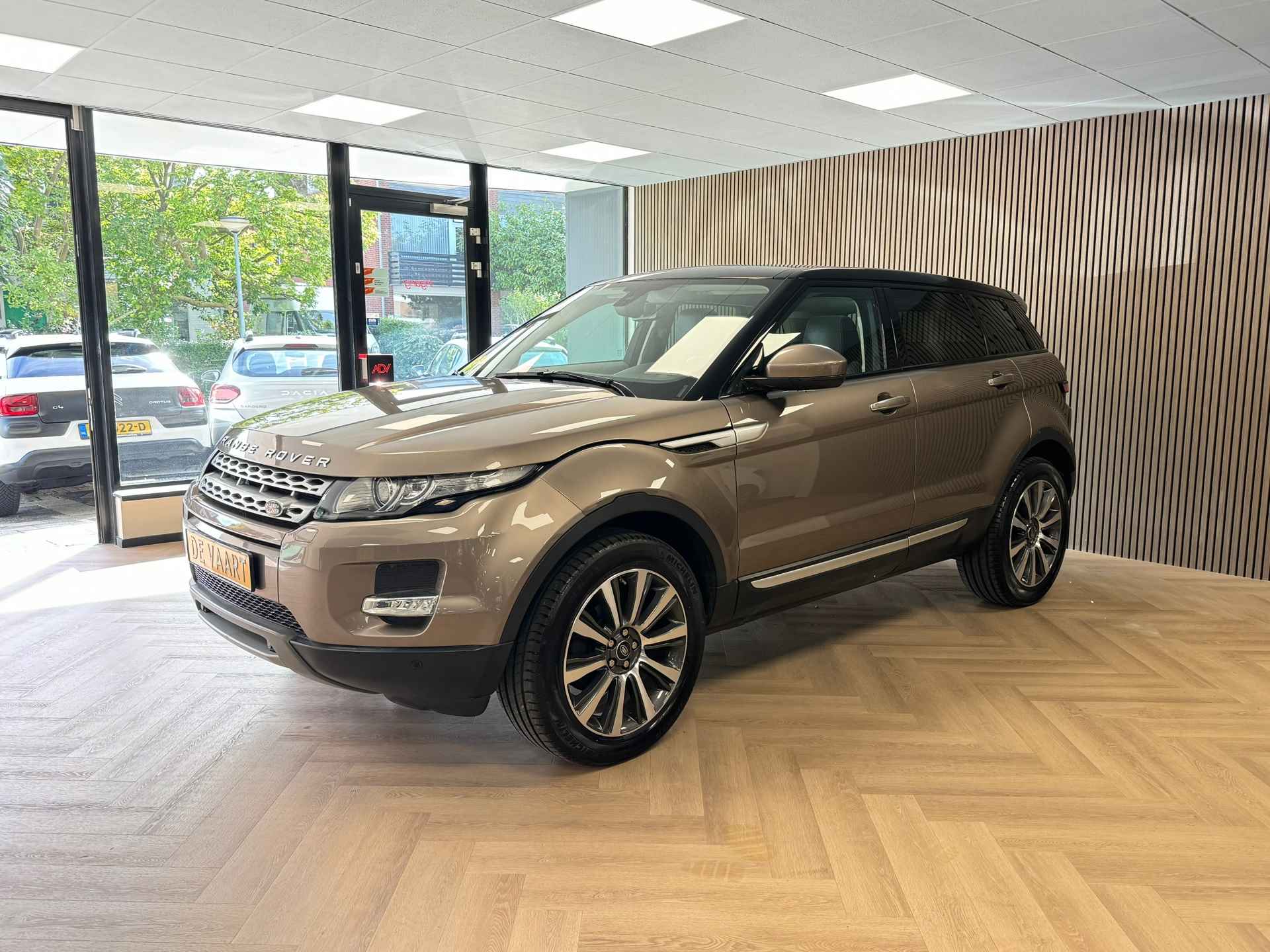 Land Rover Range Rover Evoque 2.0 Si 4WD Prestige AUT. PANORAMADAK AIRCO CRUISE LEDER NAVIGATIE CAMERA STOELVERWARMING - 3/40