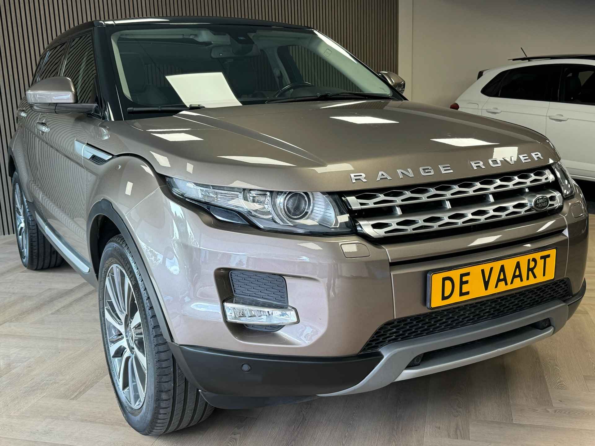 Land Rover Range Rover Evoque 2.0 Si 4WD Prestige AUT. PANORAMADAK AIRCO CRUISE LEDER NAVIGATIE CAMERA STOELVERWARMING - 7/40