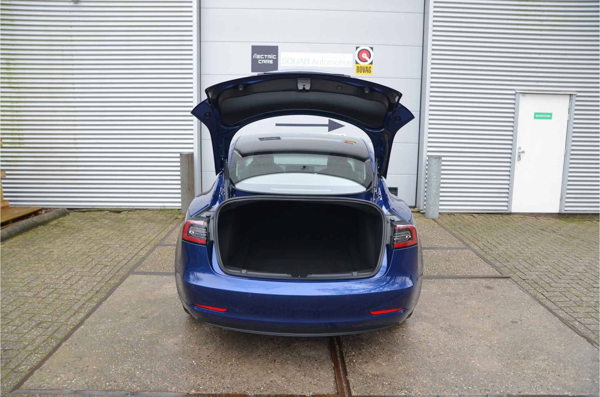 Tesla Model 3 Standard RWD Plus 60 kWh LFP accu (100% opladen), Warmtepomp, AutoPilot - 30/32