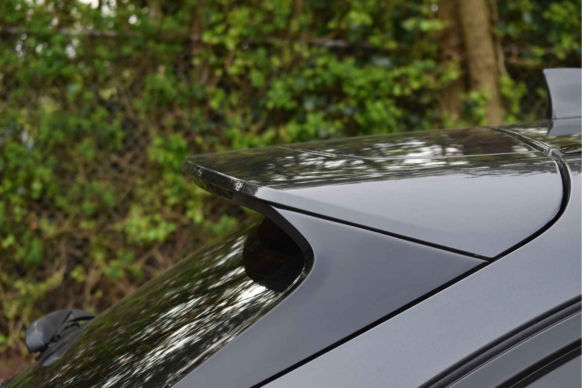 Jaguar XF Sportbrake 2.0t R-Sport R -Design 250 PK | NL-Auto | Nw € 90.000,- | Pano | Leder | Apple Carplay | Camera | Full LEd / Xenon - 35/75