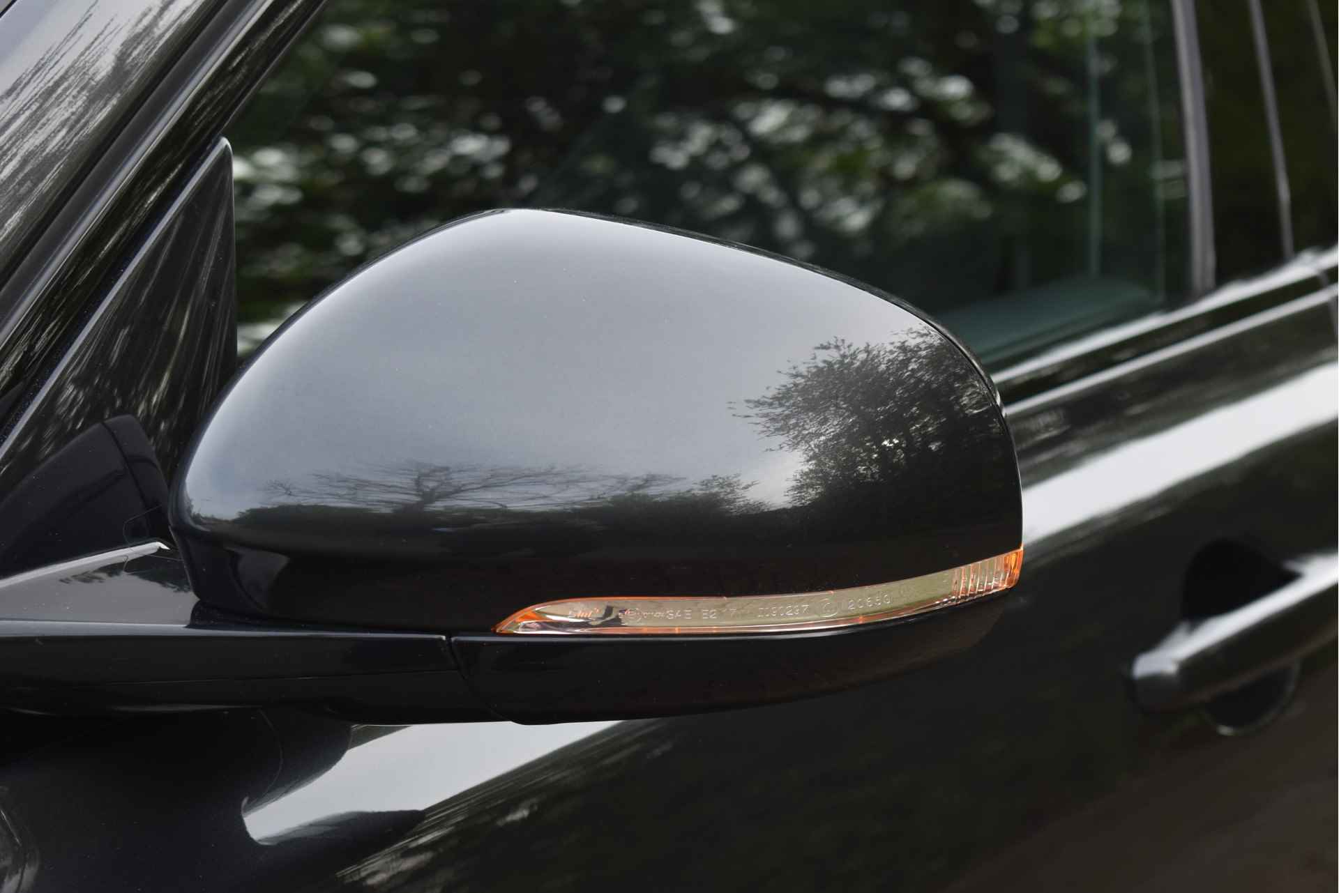 Jaguar XF Sportbrake 2.0t R-Sport R -Design 250 PK | NL-Auto | Nw € 90.000,- | Pano | Leder | Apple Carplay | Camera | Full LEd / Xenon - 39/75