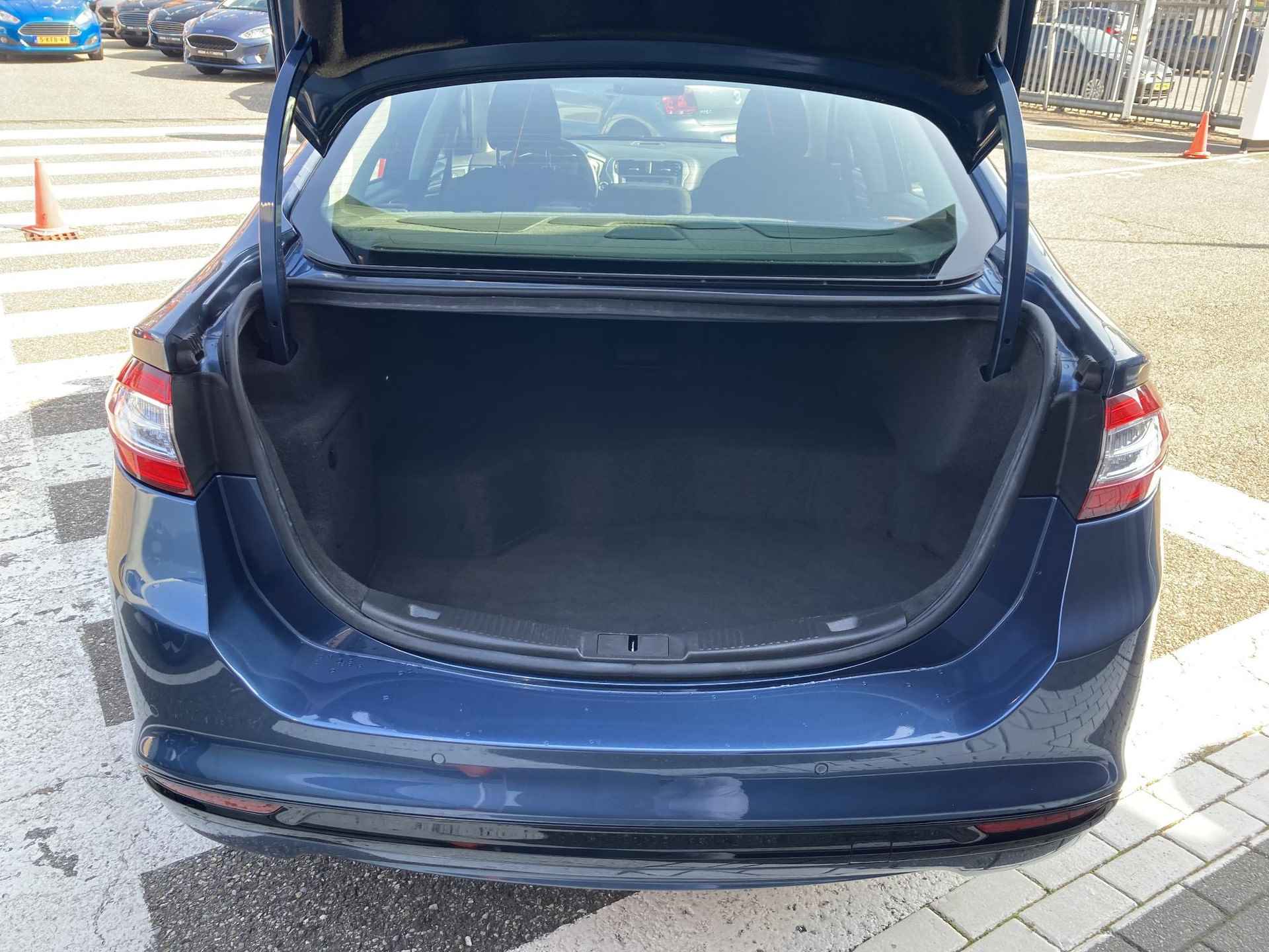 Ford Mondeo 2.0 IVCT HEV Titanium X | Hybrid | Verwarmbare stoelen en voorruit - 24/35