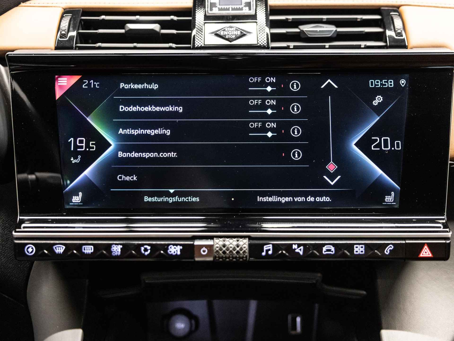 DS 7 Crossback E-Tense 4x4 Louvre | Panorama schuif/kanteldak |  HiFi FOCAL | Elektrische achterklep | Geventileerde, verwarmde voorstoelen met massagefunctie | DS Drive Assist | 360 vision | - 48/59