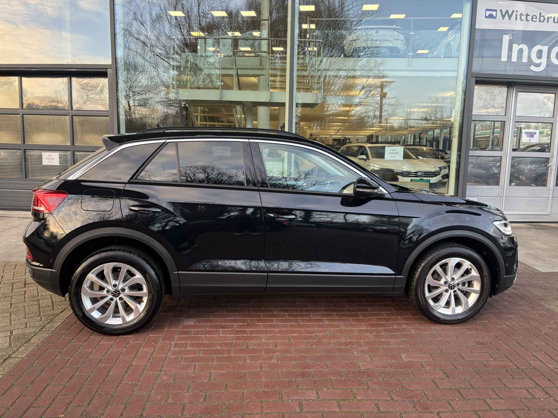 Volkswagen T-Roc 1.0 TSI Life Edition - 11/30