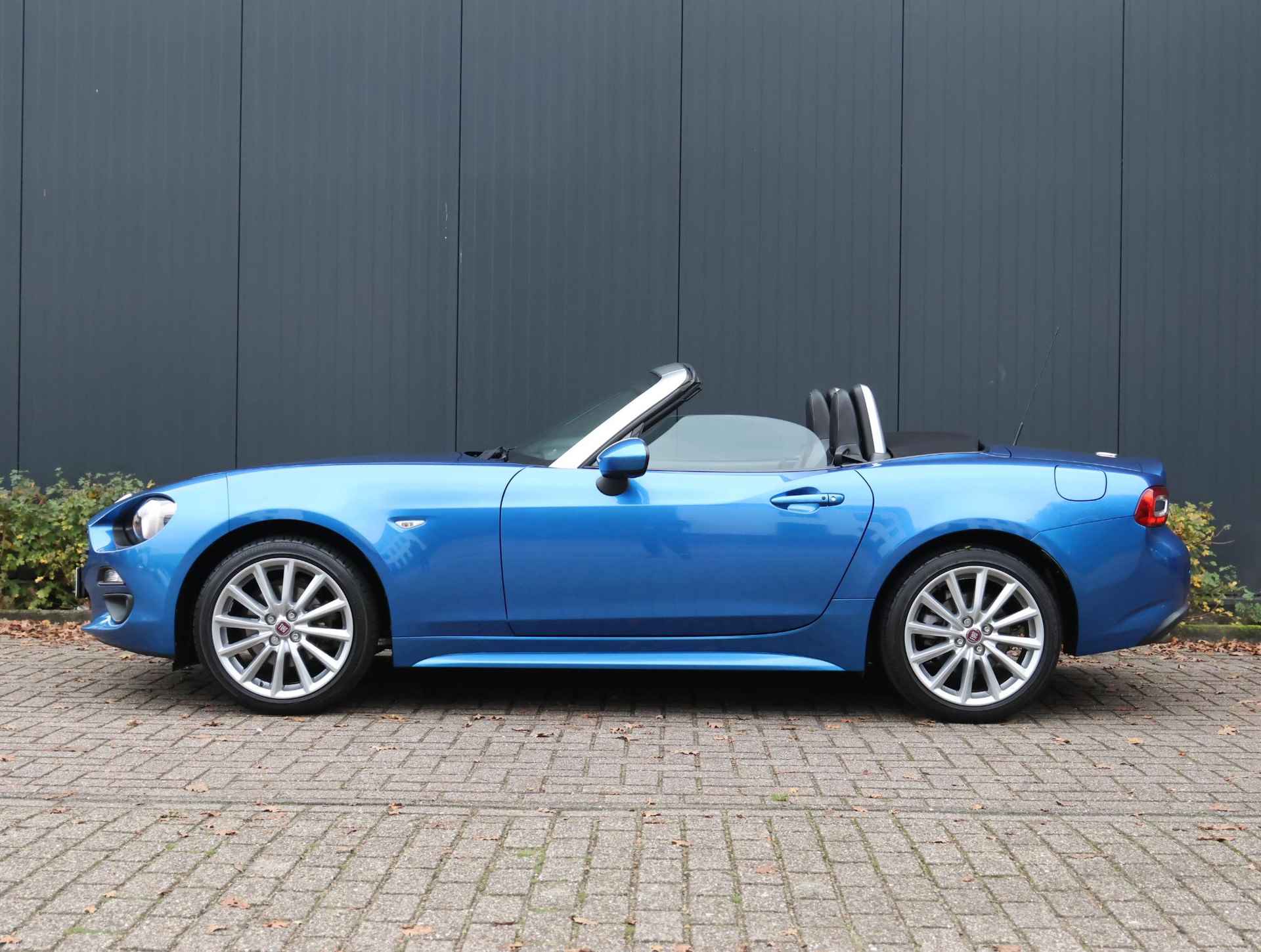 Fiat 124 Spider 140pk MultiAir Turbo Lusso (UNIEK!!/Climate/Cruise/PDC/LMV/GOED ondh.) - 4/42