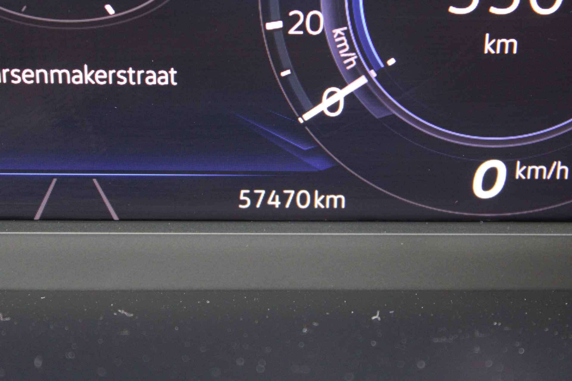 Volkswagen Passat Variant 1.4 TSI PHEV GTE Business | Camera | Navigatie | Stoel & Stuurverwarming | Elek.Trekhaak | Matrix LED | Active Info Disp - 20/51