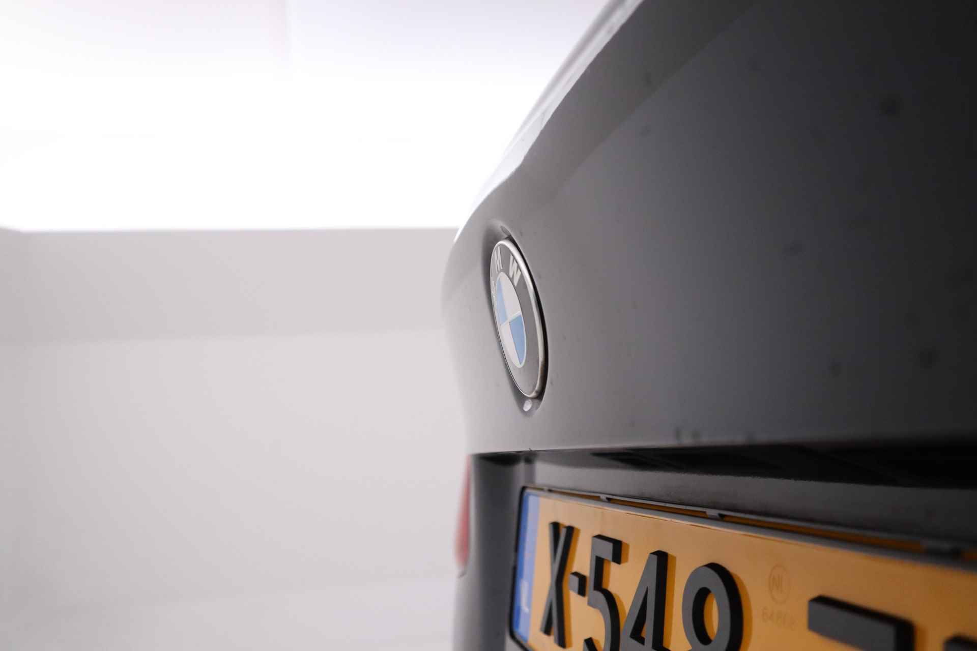 BMW 2 Serie Active Tourer 225xe iPerformance High Executive M-sport, Leer, Panorama, Sportstoelen, Climate, - 14/44