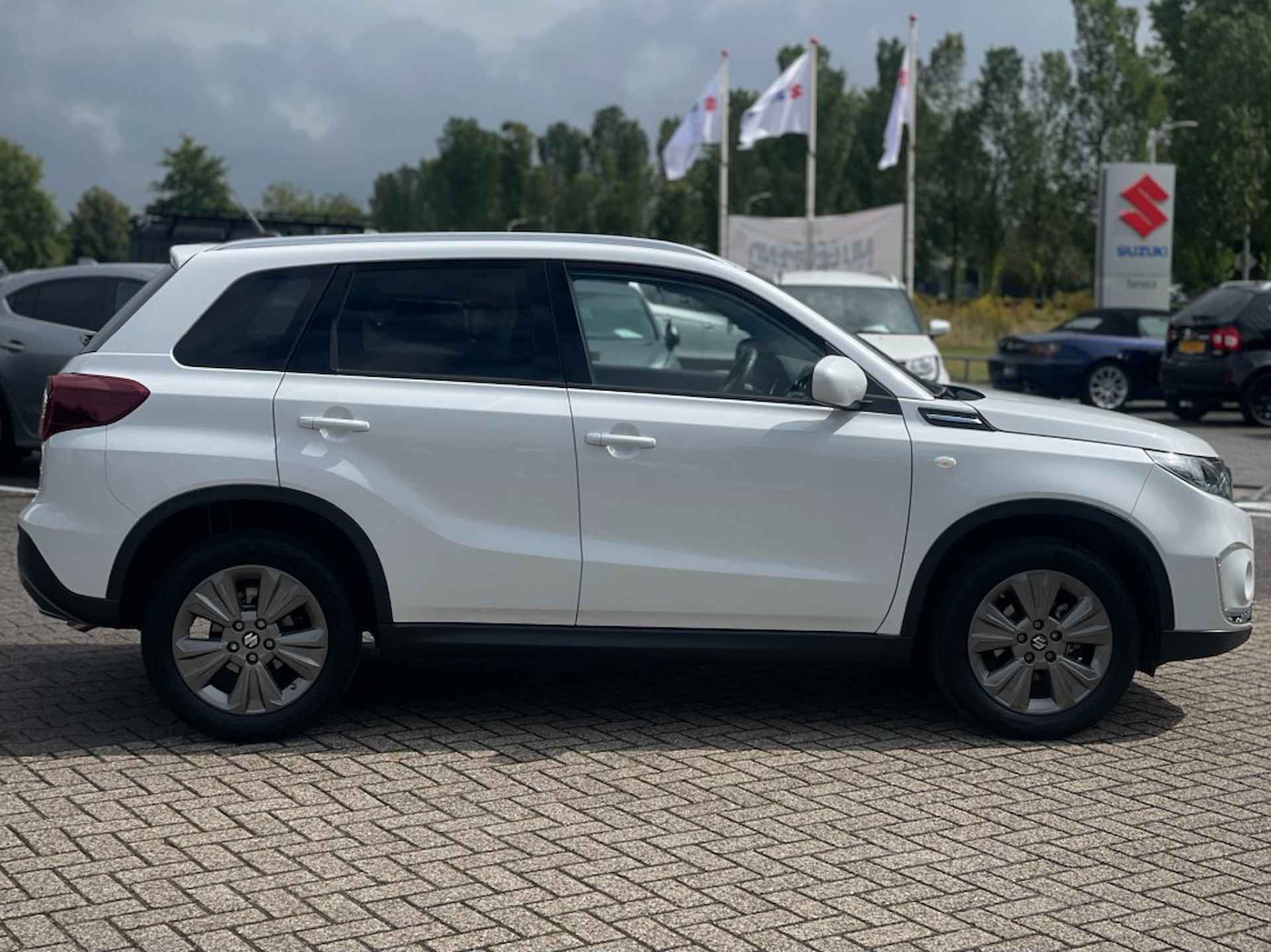 SUZUKI Vitara 1.4 SELECT CARPLAY CAMERA NAVI ADDAPTIVE CRUISE - 6/30