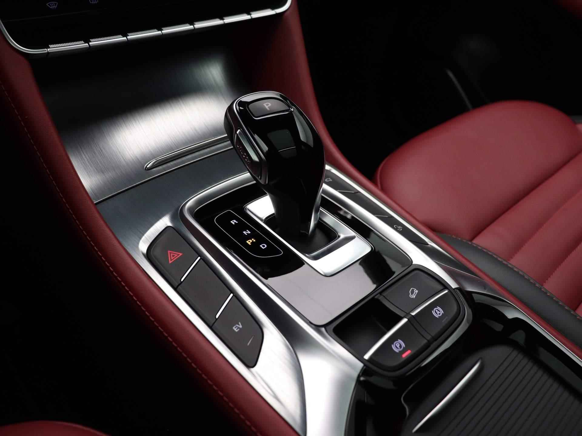MG EHS 1.5 TGDI Luxury | Rood  Leder | Panoramadak | Led Sfeerlicht | 360 Camera | Adaptive Cruise Control | Elec. Achterklep | 18"LMV | BTW AUTO | - 22/39