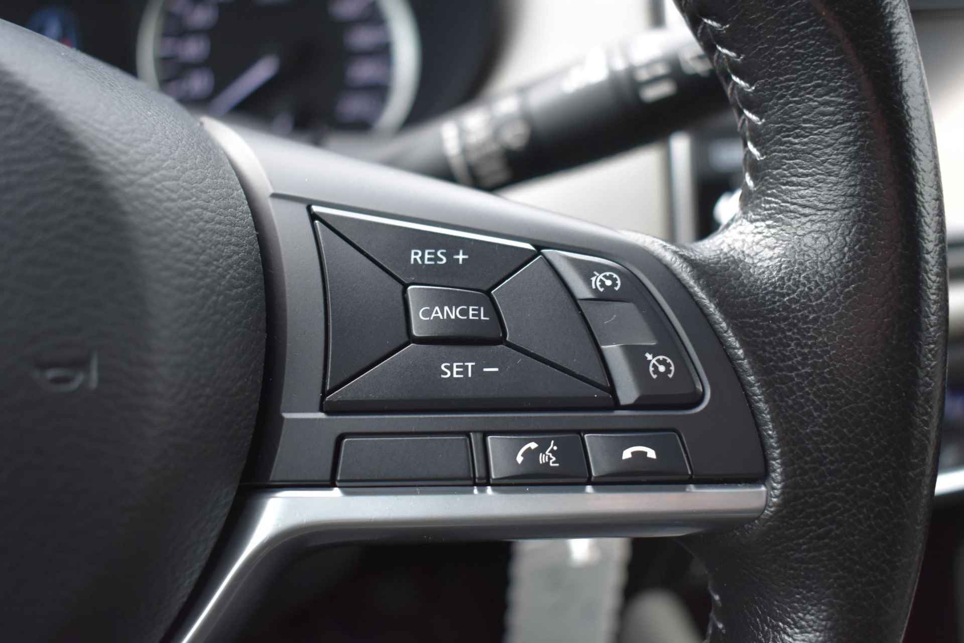Nissan Micra IG-T N-Connecta | Camera | Navi | Cruise & Climate Control | Trekhaak | Parkeersensoren | Bluetooth | 12 Maanden Bovag Garantie - 19/28