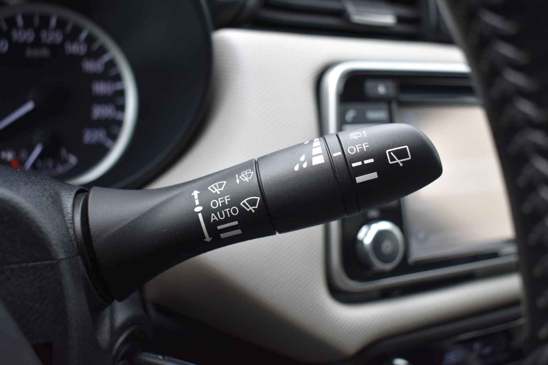 Nissan Micra IG-T N-Connecta | Camera | Navi | Cruise & Climate Control | Trekhaak | Parkeersensoren | Bluetooth | 12 Maanden Bovag Garantie - 20/28