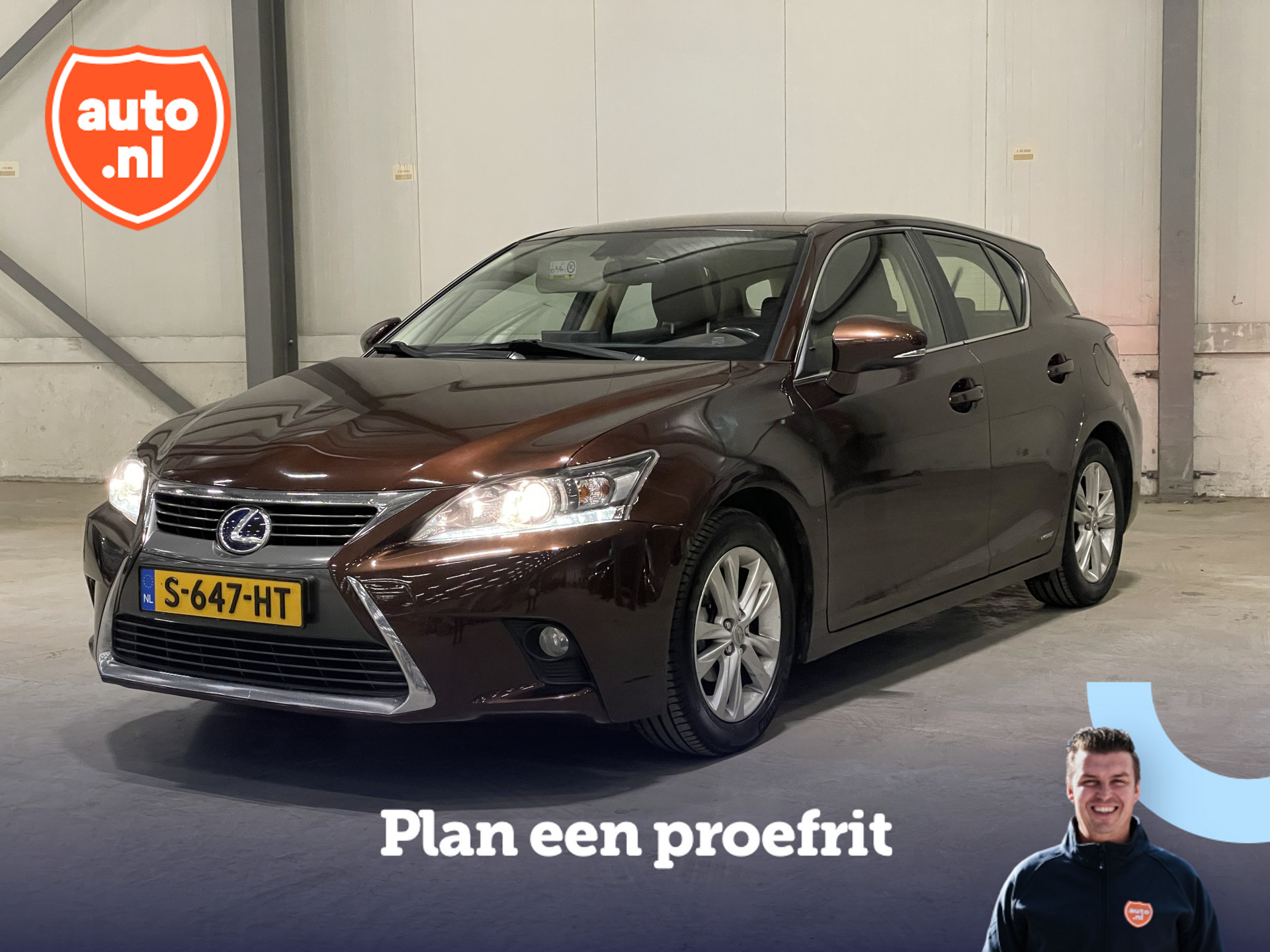 Lexus CT 200h Business Line | Trekhaak | Cruise Control | Navigatie | Bluetooth | 16'LM Velgen |