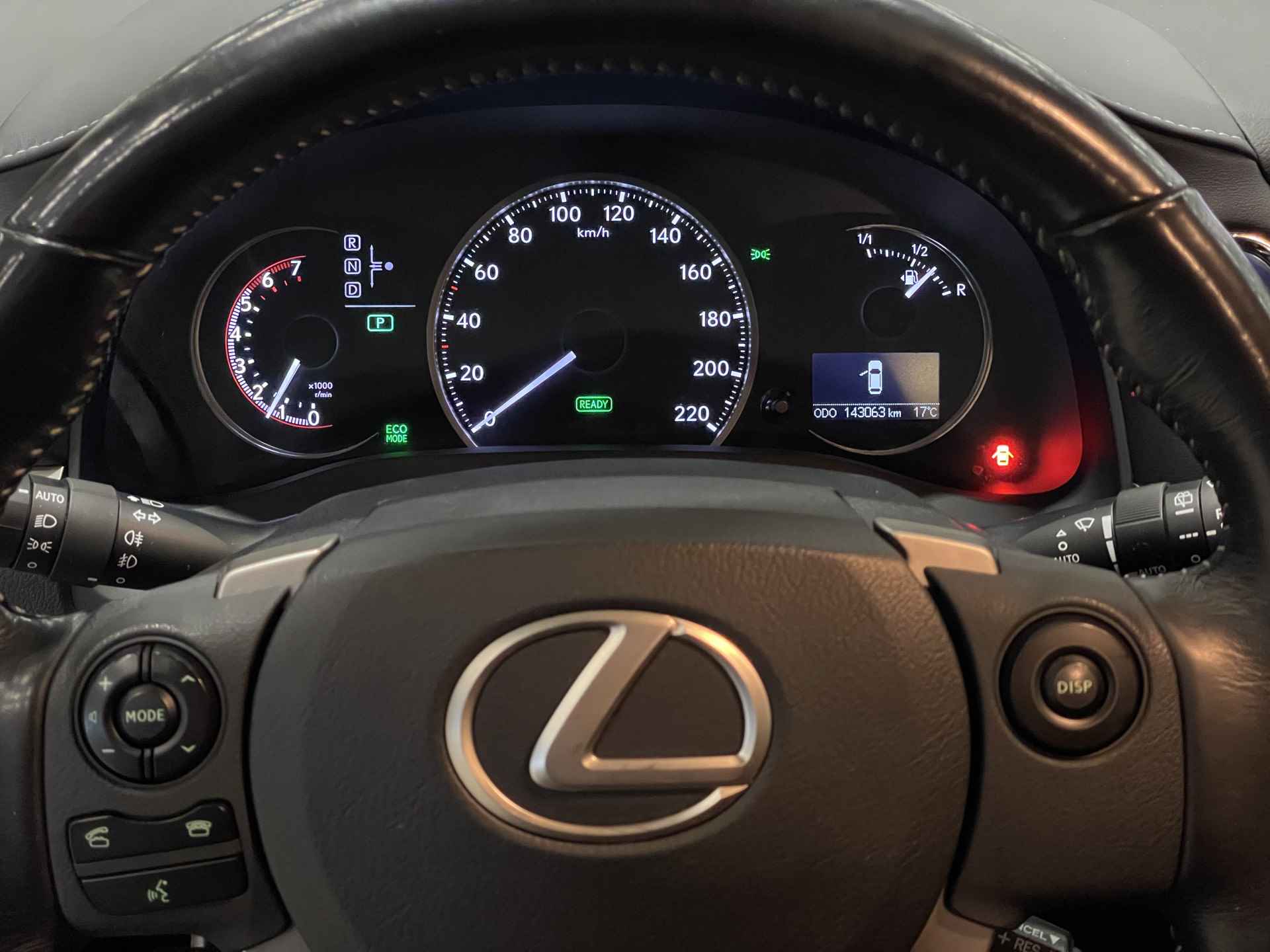 Lexus CT 200h Business Line | Trekhaak | Cruise Control | Navigatie | Bluetooth | 16'LM Velgen | - 6/37