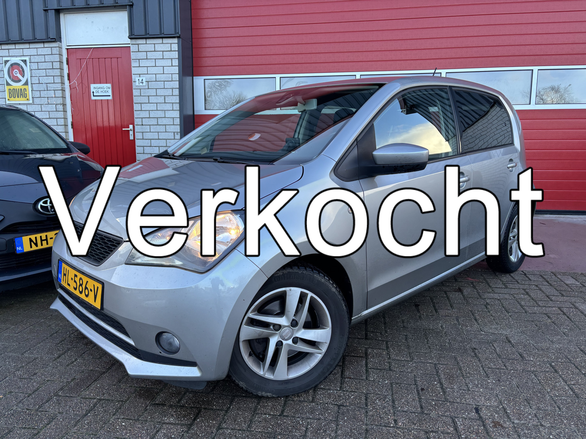 SEAT Mii 1.0 Sport Connect SEAT SOUND / AIRCO / CRUISE / PDC / NAVI / BLUETOOTH / NL-AUTO