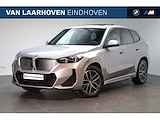 BMW iX1 eDrive20 High Executive M Sport / Panoramadak / Sportstoelen / Adaptieve LED / M Adaptief onderstel / Comfort Access / Parking Assistant Plus / Head-Up