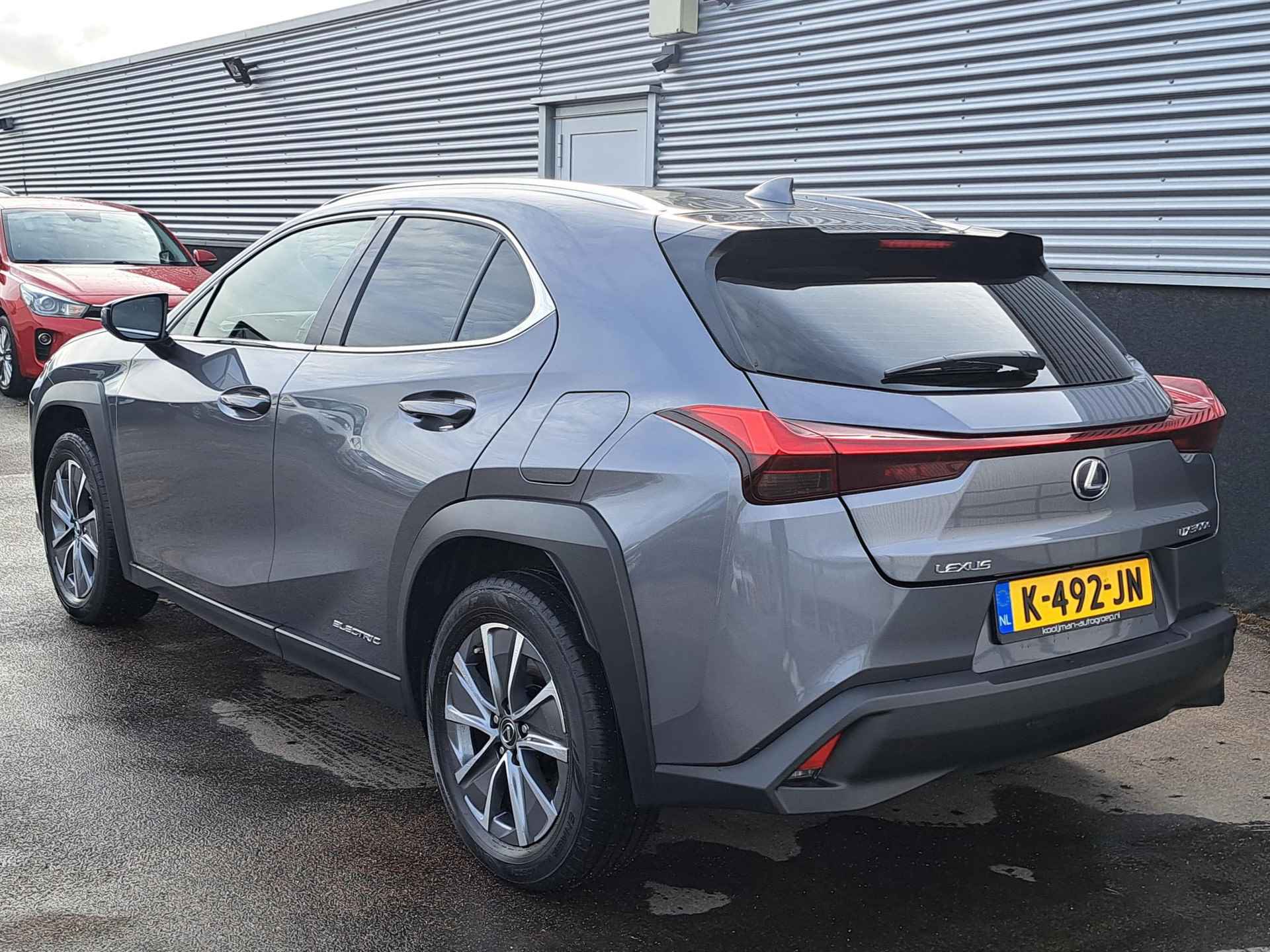 Lexus UX 300e Business 54 kWh Nederlandse auto, Apple Carplay & Android auto Navigatie, BTW-auto, Elektrische bestuurdersstoel. - 14/55