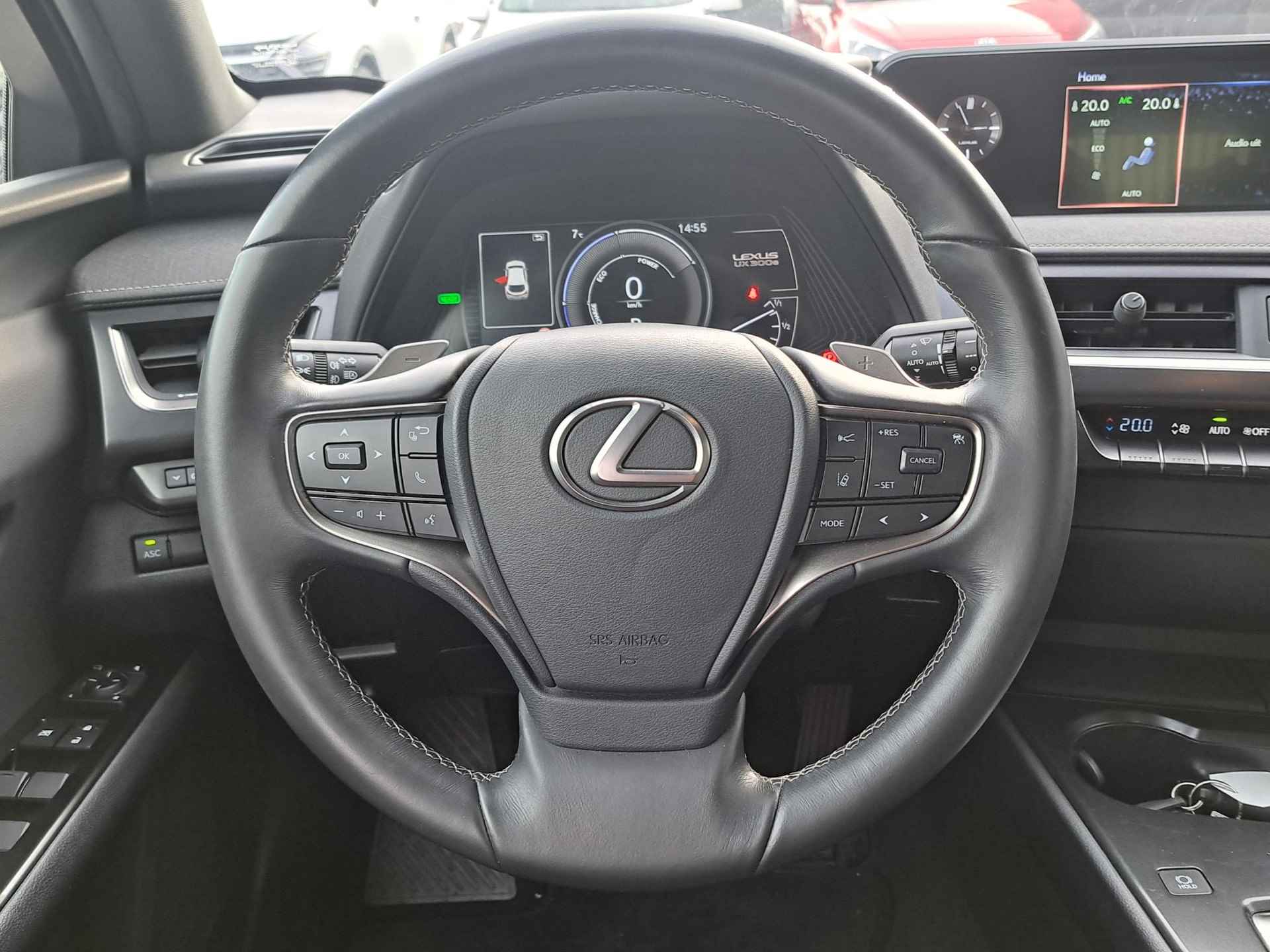 Lexus UX 300e Business 54 kWh Nederlandse auto, Apple Carplay & Android auto Navigatie, BTW-auto, Elektrische bestuurdersstoel. - 24/55