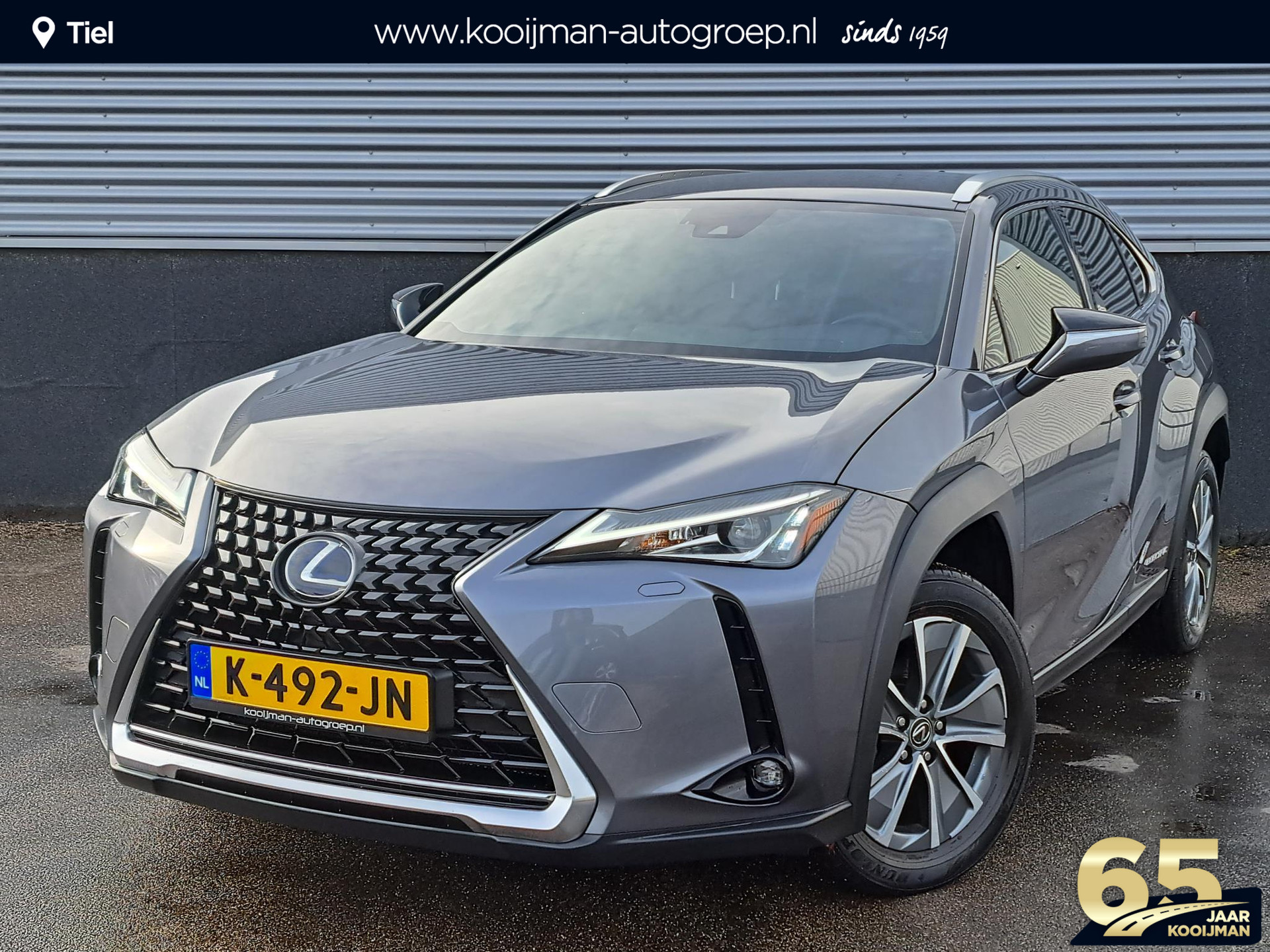 Lexus UX 300e Business 54 kWh Nederlandse auto, Apple Carplay & Android auto Navigatie, BTW-auto, Elektrische bestuurdersstoel.