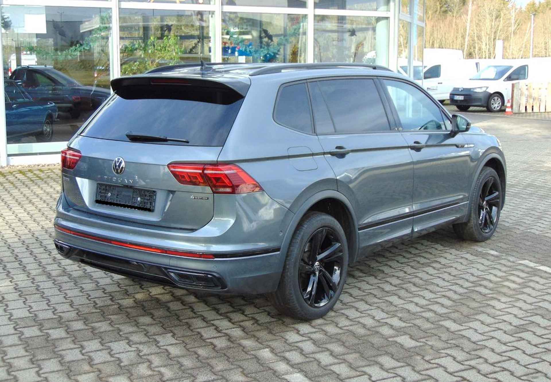 Volkswagen Tiguan Allspace 2.0 TDI 200 PK 4Motion R Line Black Style ACC Camera Trekhaak Standkachel 19 Inch - 3/20