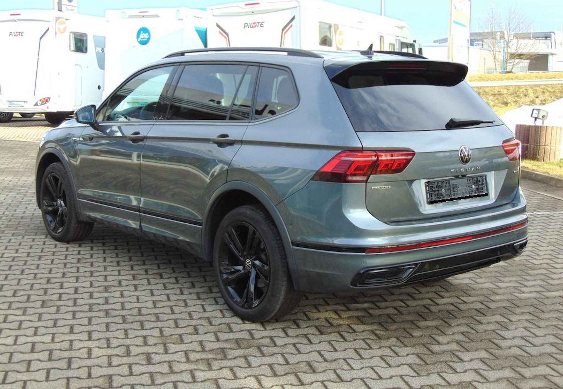 Volkswagen Tiguan Allspace 2.0 TDI 200 PK 4Motion R Line Black Style ACC Camera Trekhaak Standkachel 19 Inch - 4/20