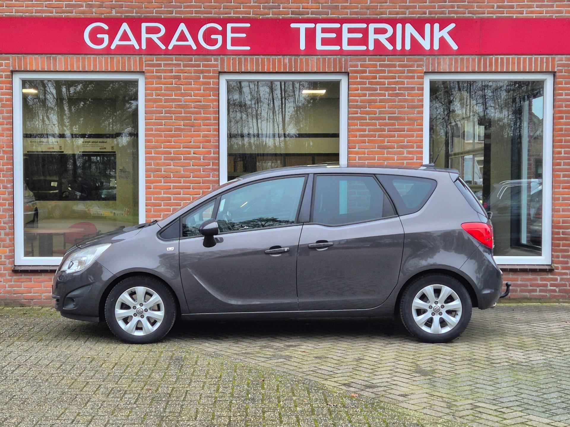 Opel Meriva 1.4 Turbo Cosmo 140PK 5drs AUTOMAAT clima, cruise, navi, lmv, trekhaak RIJKLAAR - 14/17