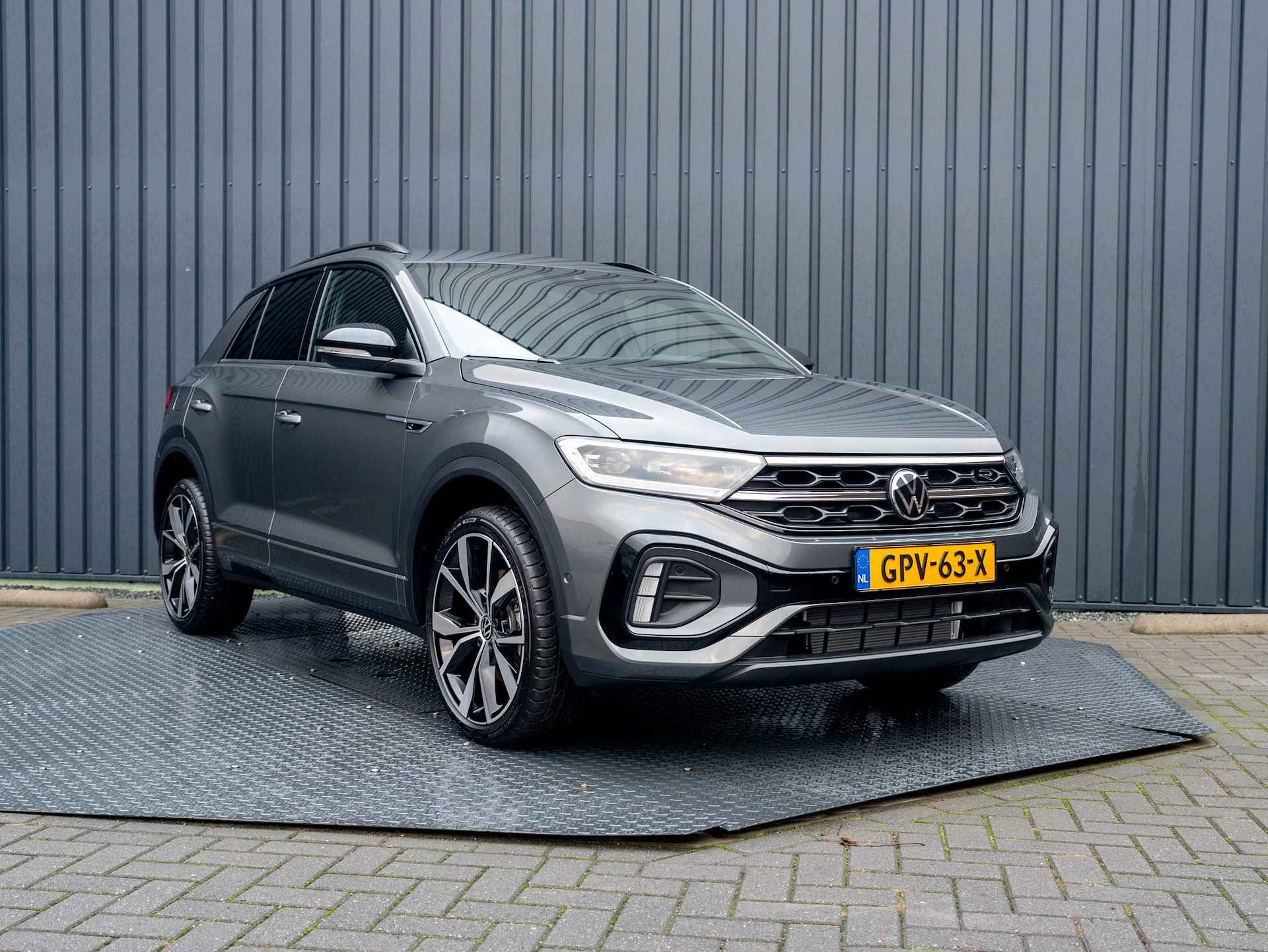 Volkswagen T-Roc 1.5 TSI R-Line Business | Elk A-klep | Side Assist | IQ Light | Camera | Keyless | Prijs Rijklaar!! - 20/49