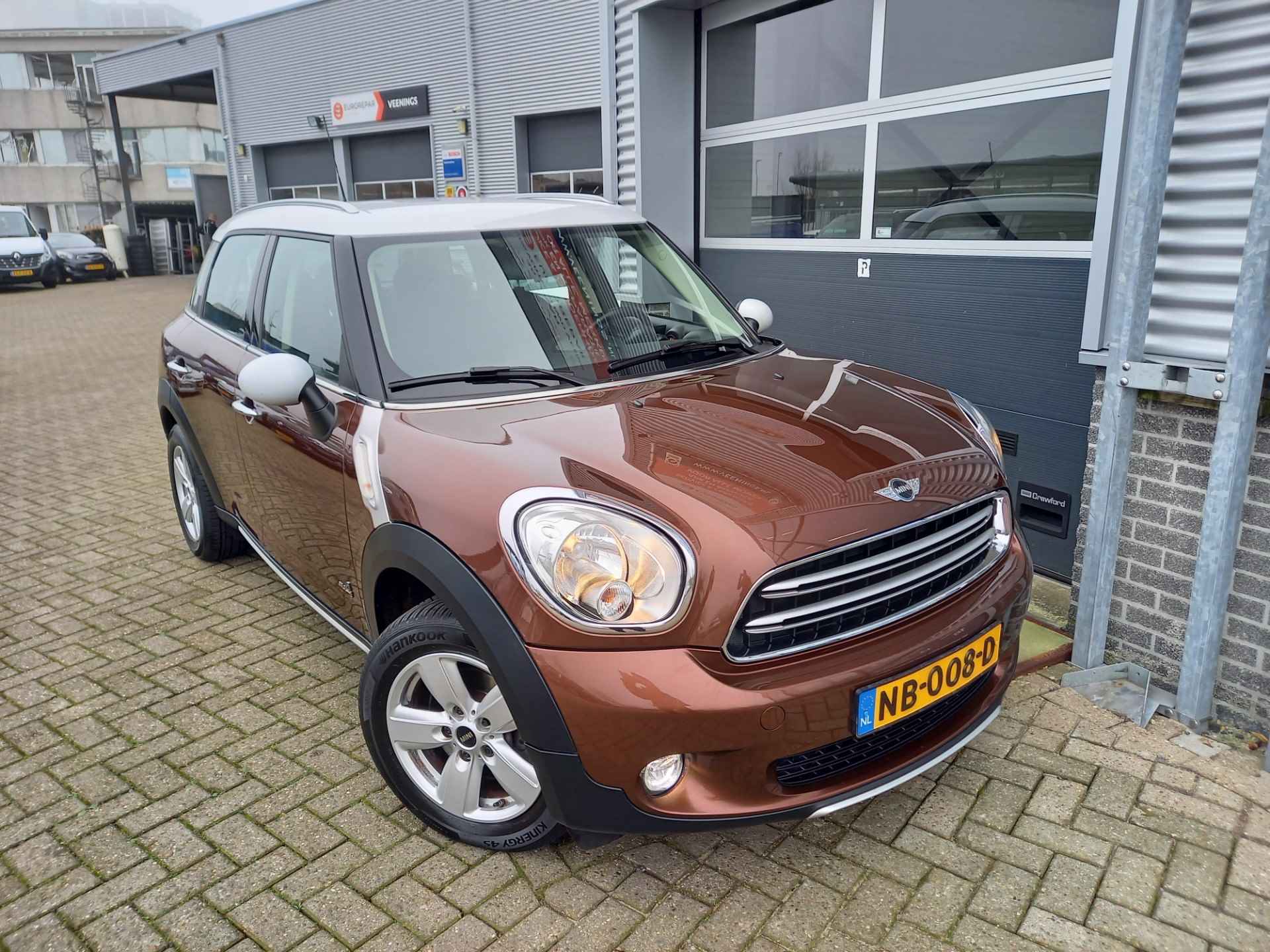 MINI Countryman 1.6 Cooper ALL4 Pepper 4X4 - PDC - CRUISE - CLIMATE - NAVI - - 4/48