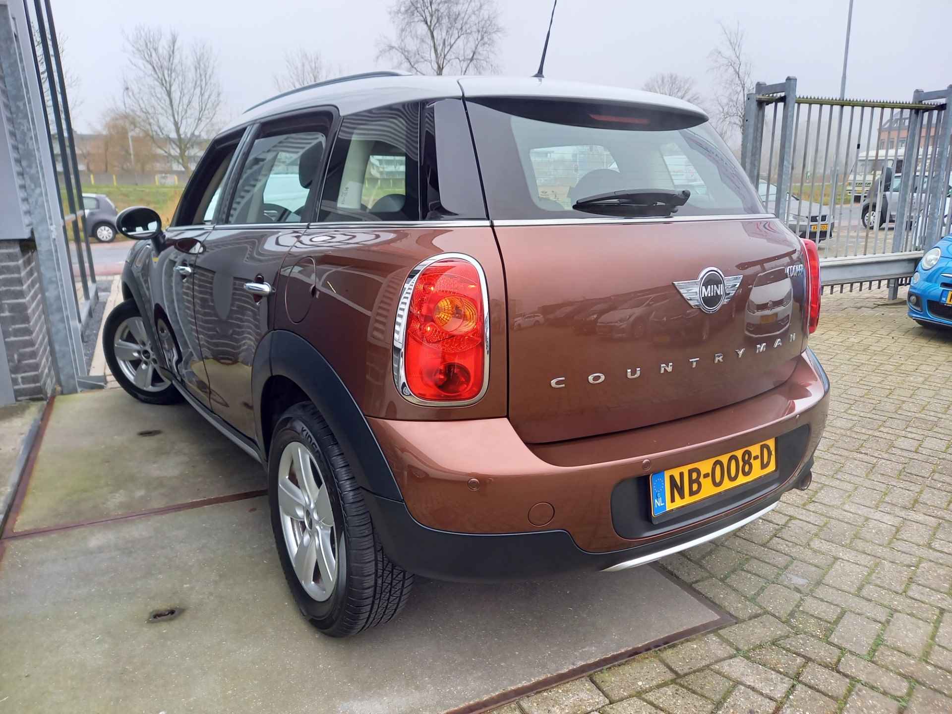 MINI Countryman 1.6 Cooper ALL4 Pepper 4X4 - PDC - CRUISE - CLIMATE - NAVI - - 16/48