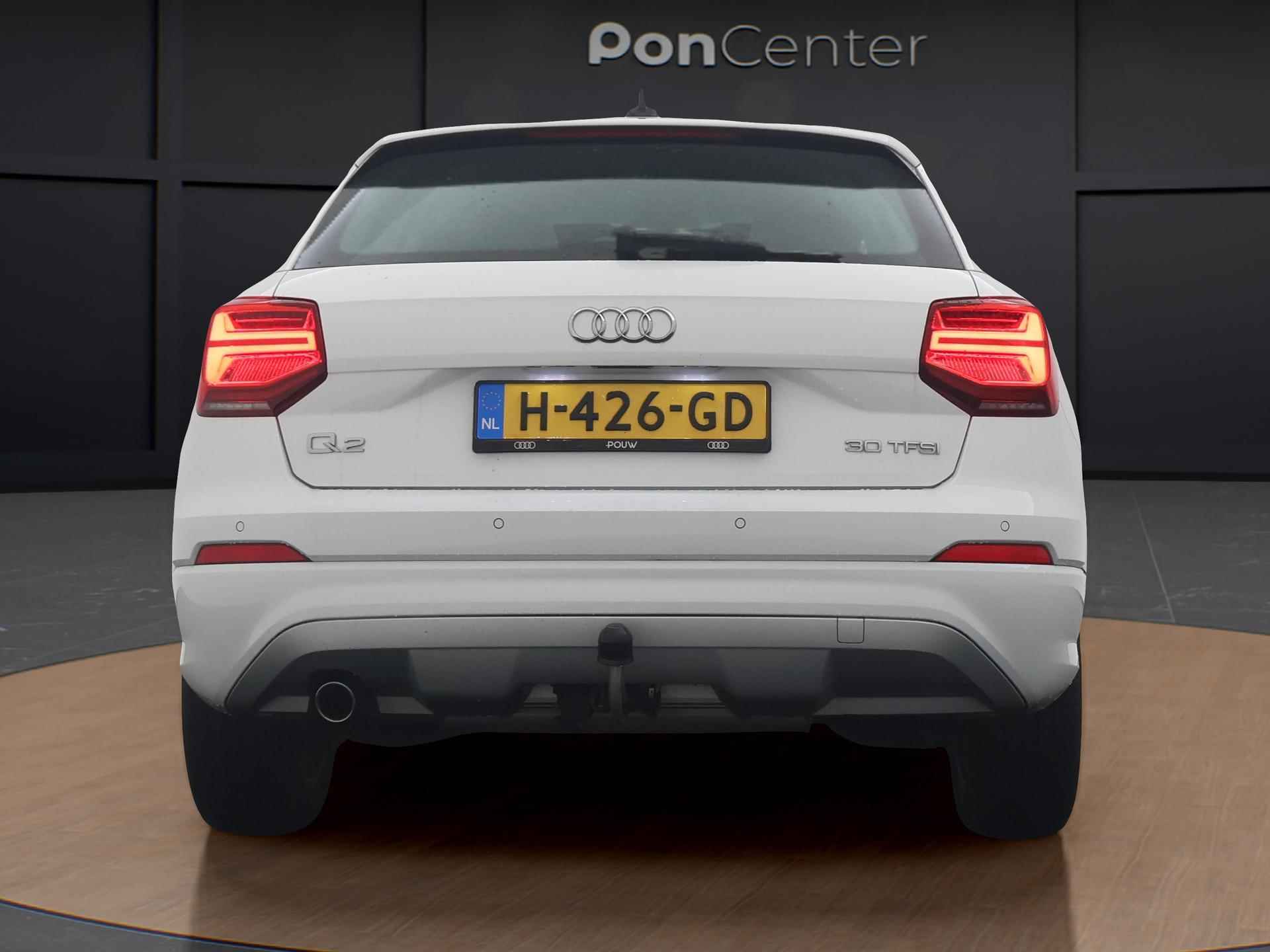 Audi Q2 30 TFSI epic | NIEUW BINNEN | Trekhaak | Navigatie | 17"  Parkeersensoren | LED | - 10/10