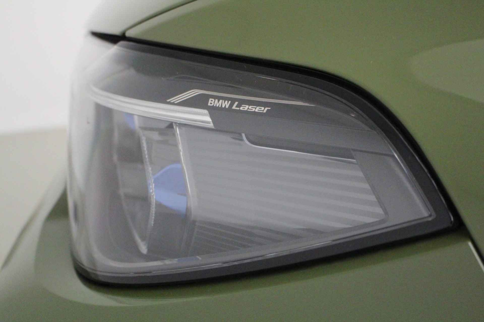 BMW X6 xDrive40i M-Sport | 22'' | CoPilot | Bowers & Wilkins | Panorama Sky Lounge | Special request lak - 8/41