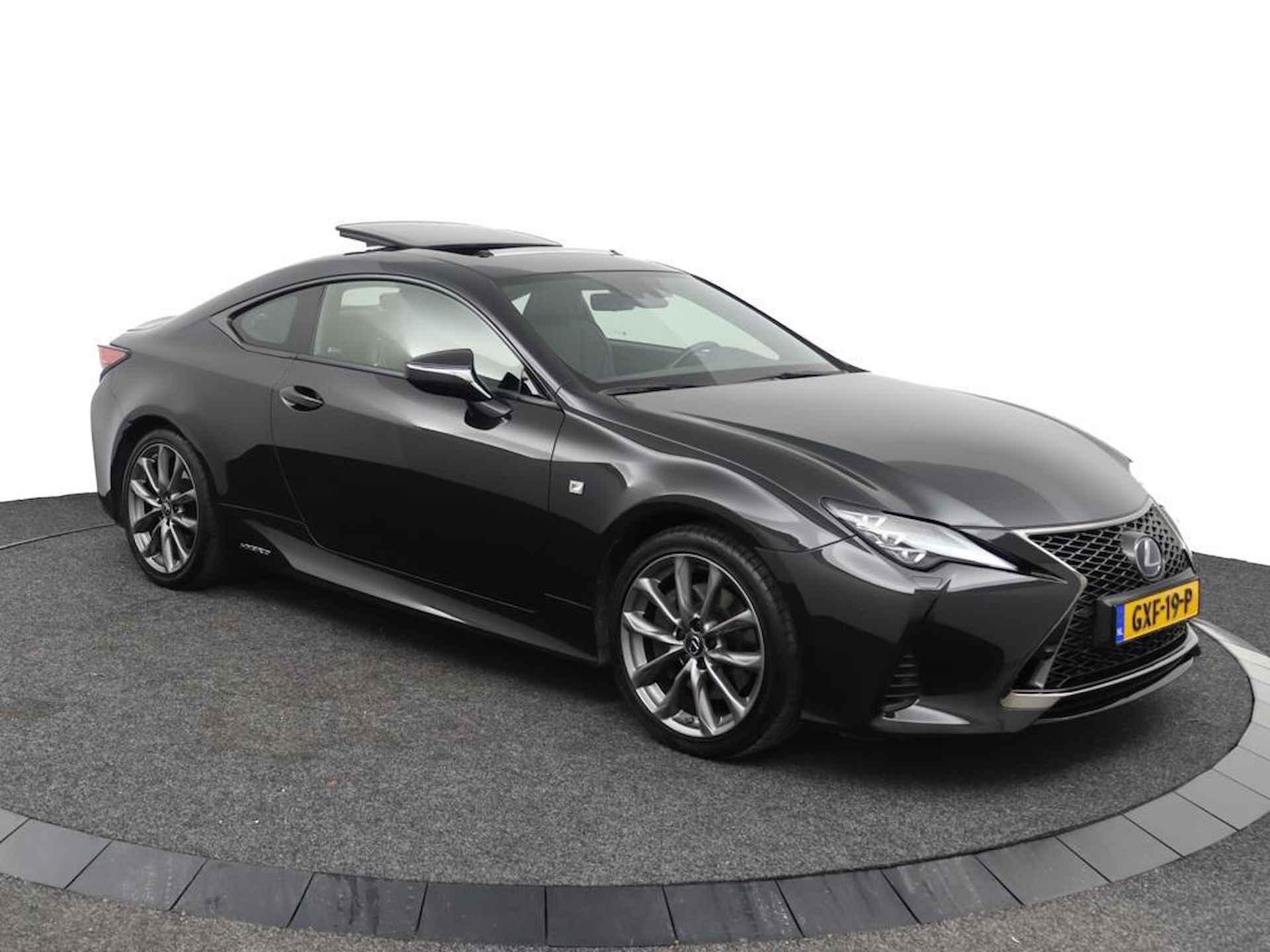 Lexus RC 300h F Sport Premium | Schuif-/kanteldak | Mark Levinson | Stoelkoeling | Blind Spot Monitor - 14/50