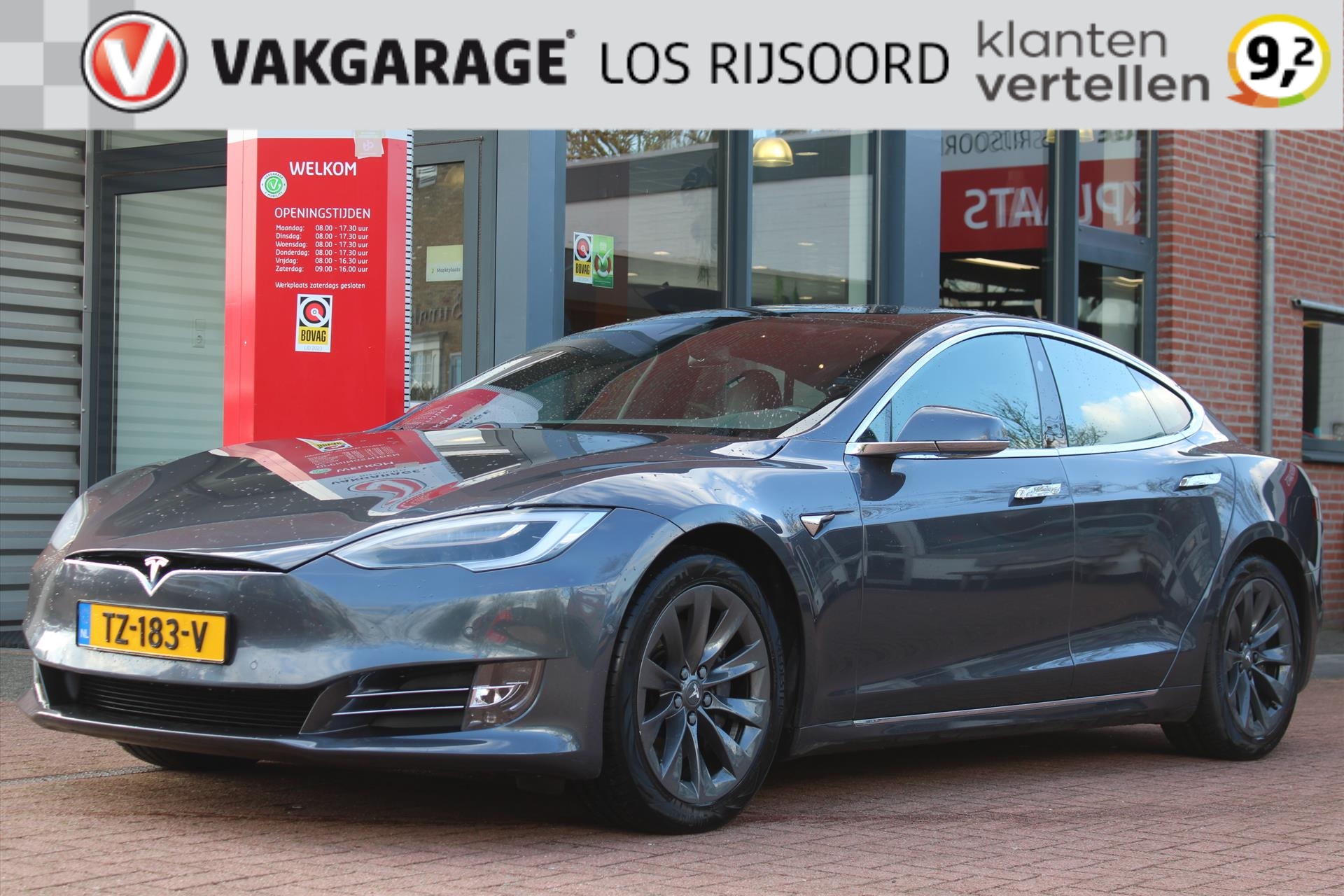 TESLA Model S 75D Base | CCS | Half-Leder | Privacy | Extra nieuwe winterbandenset | Orig. NL | Auto-Pilot | Premium Connectivity |