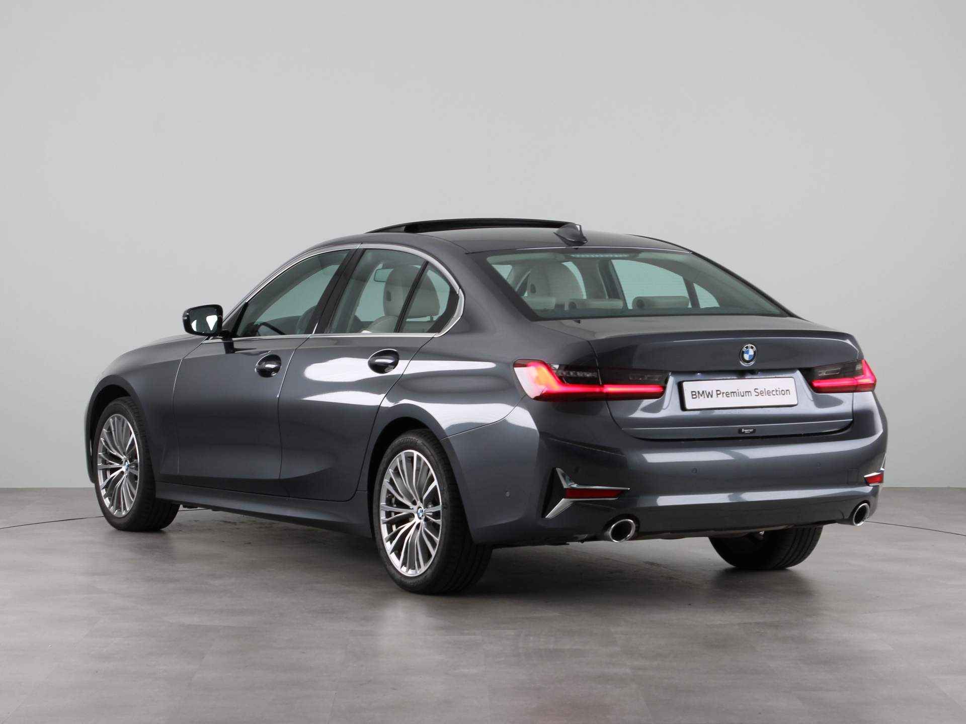 BMW 3 Serie 320i Business Edition Plus - 12/26