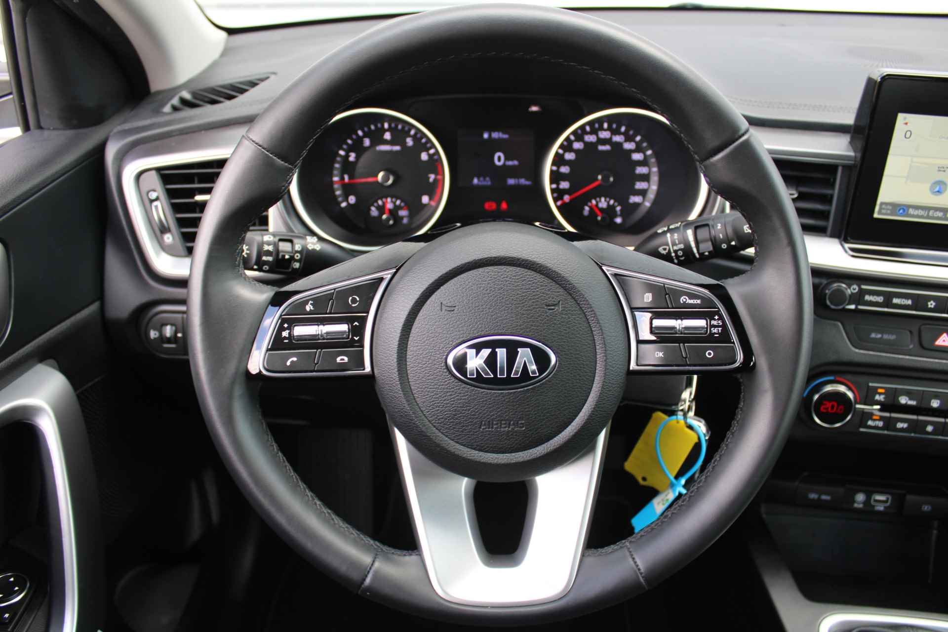 Kia Ceed 1.0 T-GDi DynamicLine | 16" LM | Airco | Cruise | Camera | Navi | PDC | - 11/29