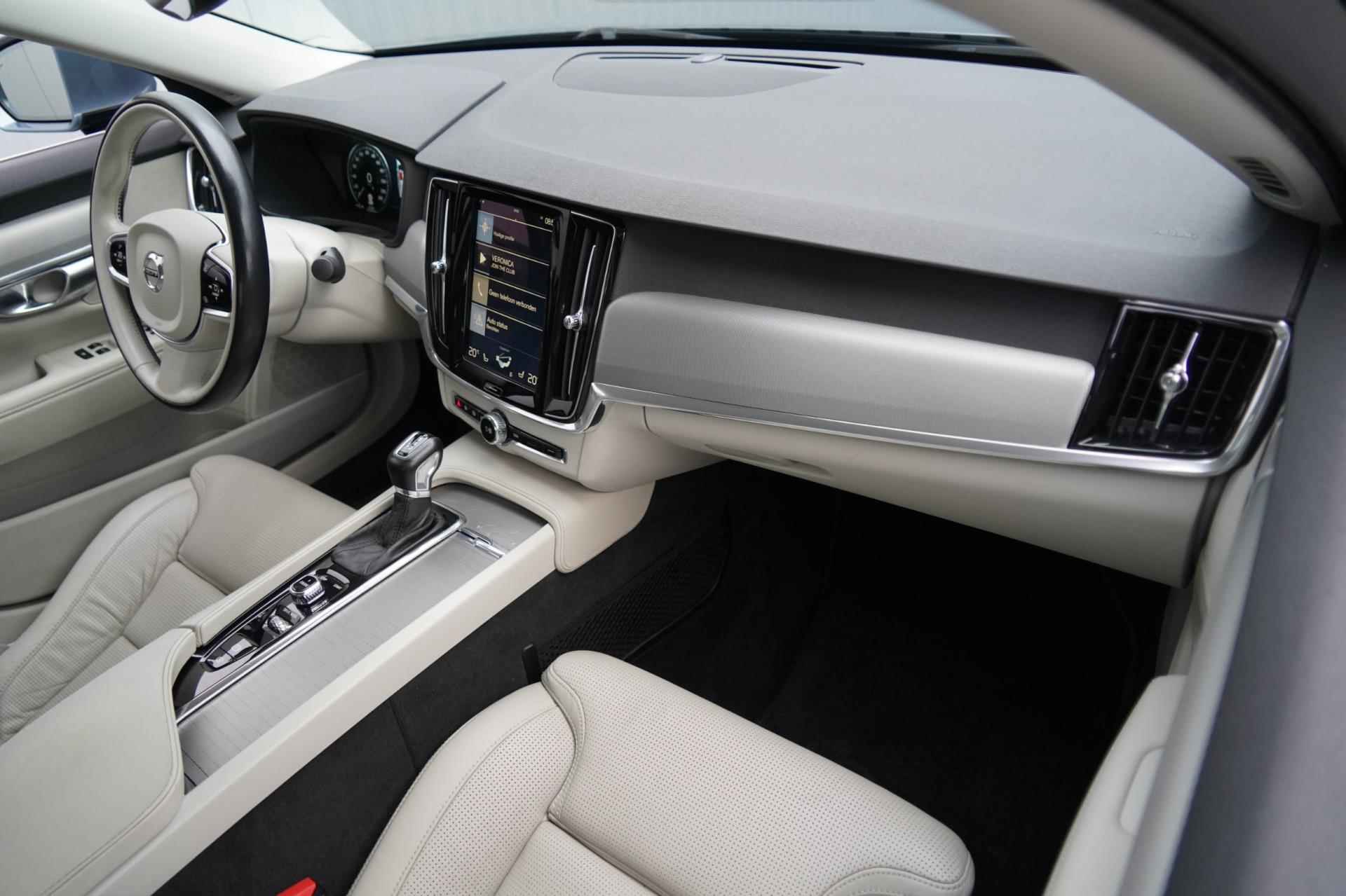 Volvo S90 2.0 T5 Inscription / 87dkm NAP / Leder / Massage / Memory Seat / Stoelverw. & Koeling / Side Assist - 4/36