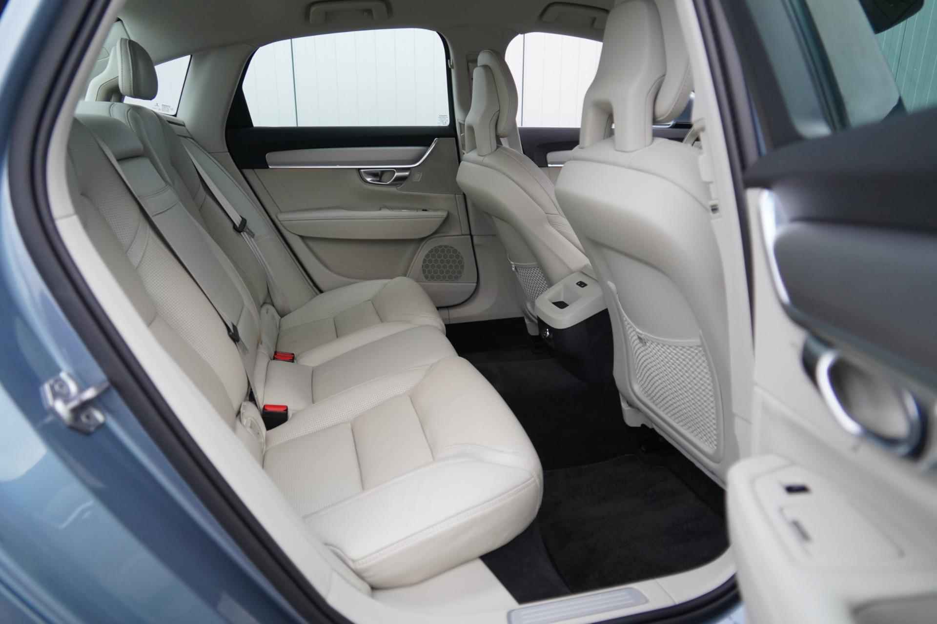 Volvo S90 2.0 T5 Inscription / 87dkm NAP / Leder / Massage / Memory Seat / Stoelverw. & Koeling / Side Assist - 7/36