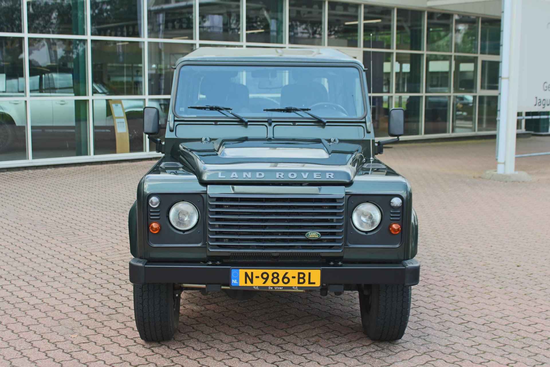 Land Rover Defender 2.4 TD 90 SW S De Uiver Special + Airco + ABS/ETC - 4/28