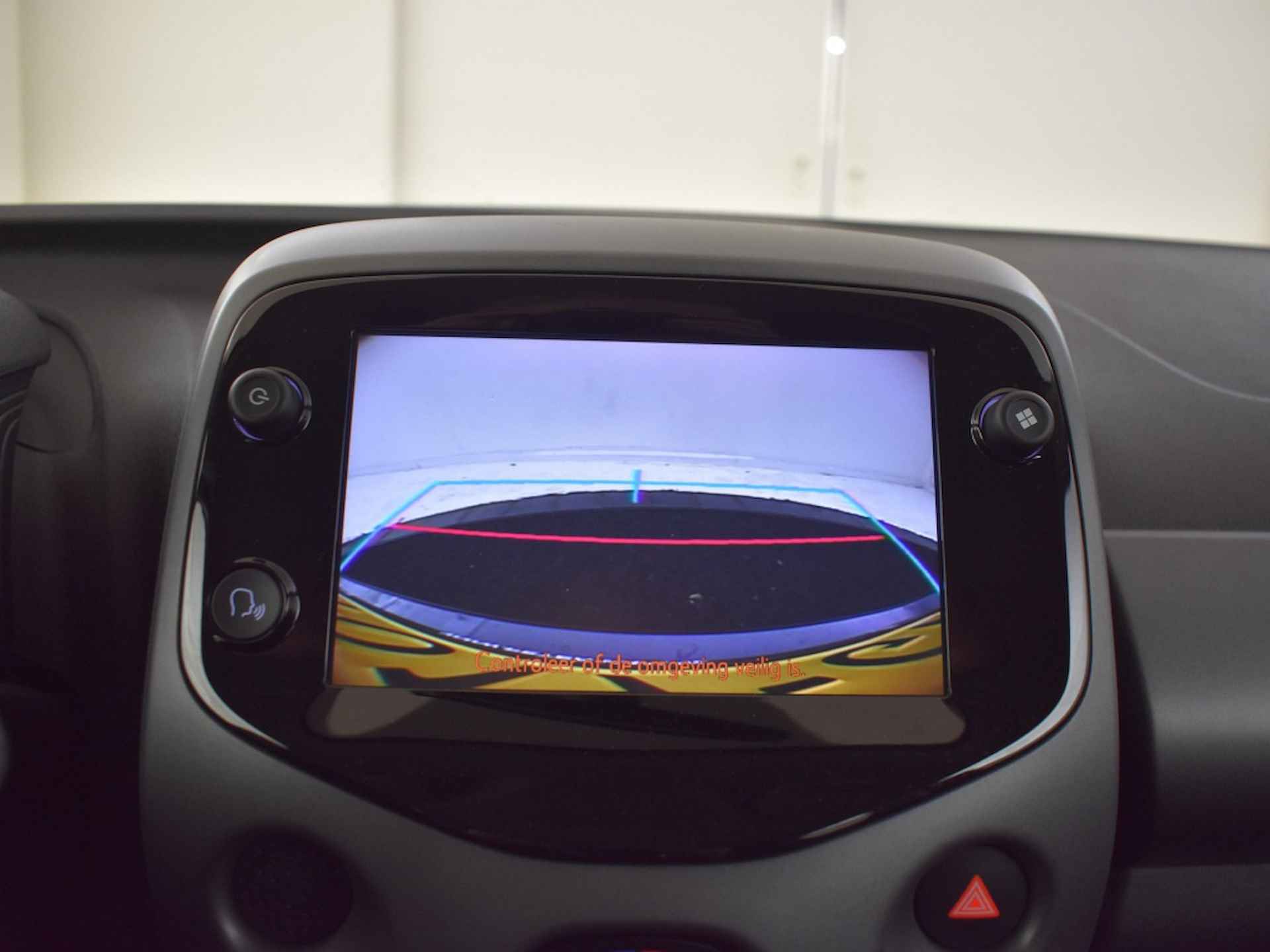 Toyota Aygo 1.0 VVT-i x-play Automaat | Camera - 21/28