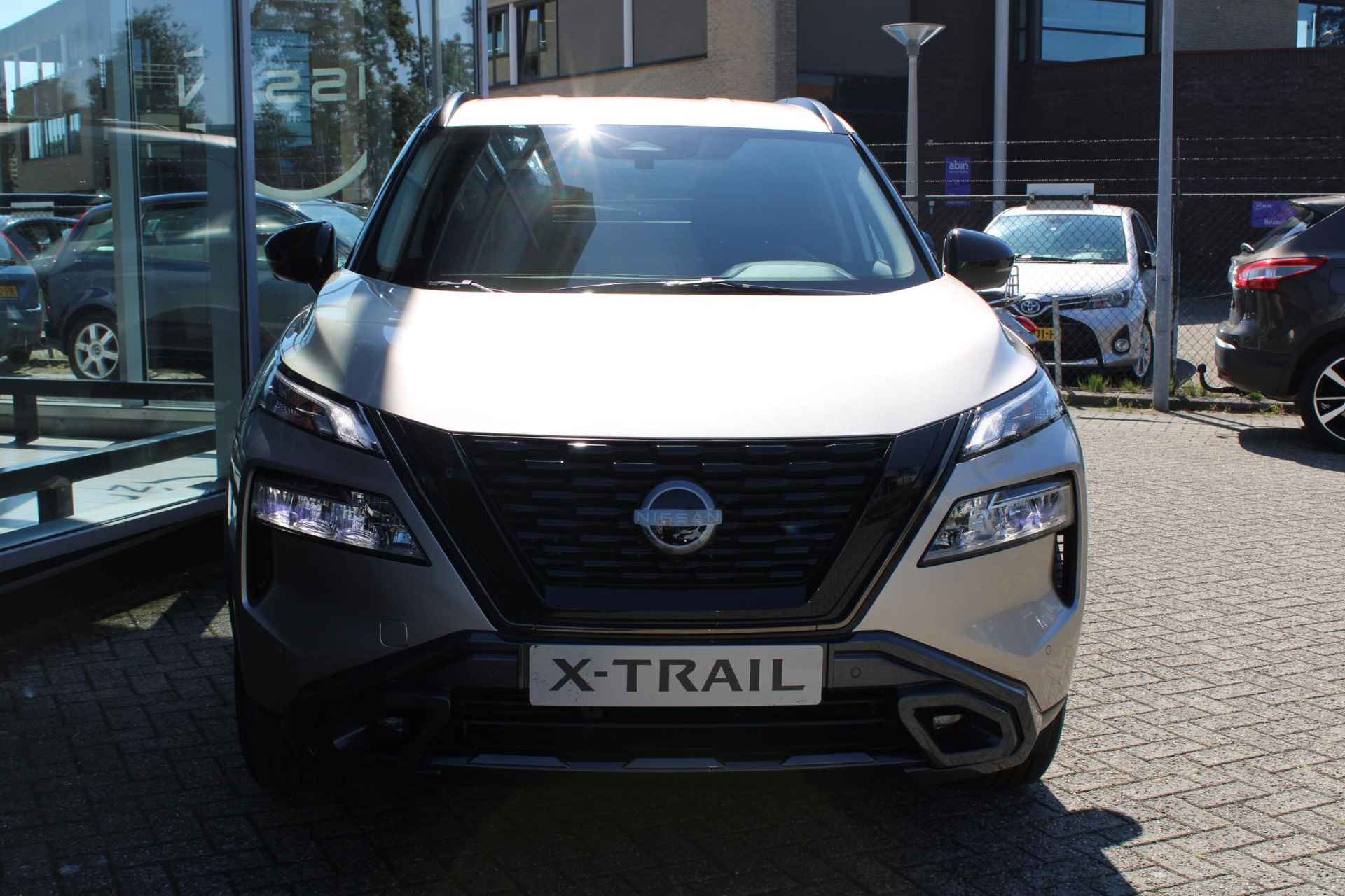 Nissan X-Trail 1.5 e-4orce N-Trek 4WD | €10.000, - KORTING!| 360-Camera | Parkeersensoren | Dodehoekdetectie | Elektrische achterklep | Stuur/Stoelverwarming voor+ achter | Elektrische stoelen + geheugen | Adaptive cruise control | - 7/62