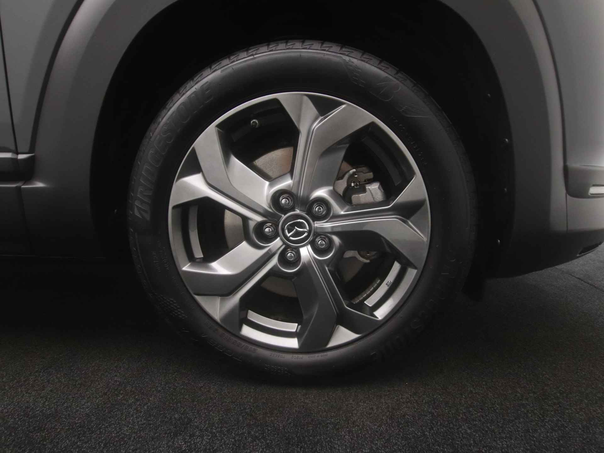 Mazda MX-30 e-SkyActiv EV Luxury : dealer onderhouden - 12% bijtelling tot 9-2026 | €2.000,- subsidie - 10/56
