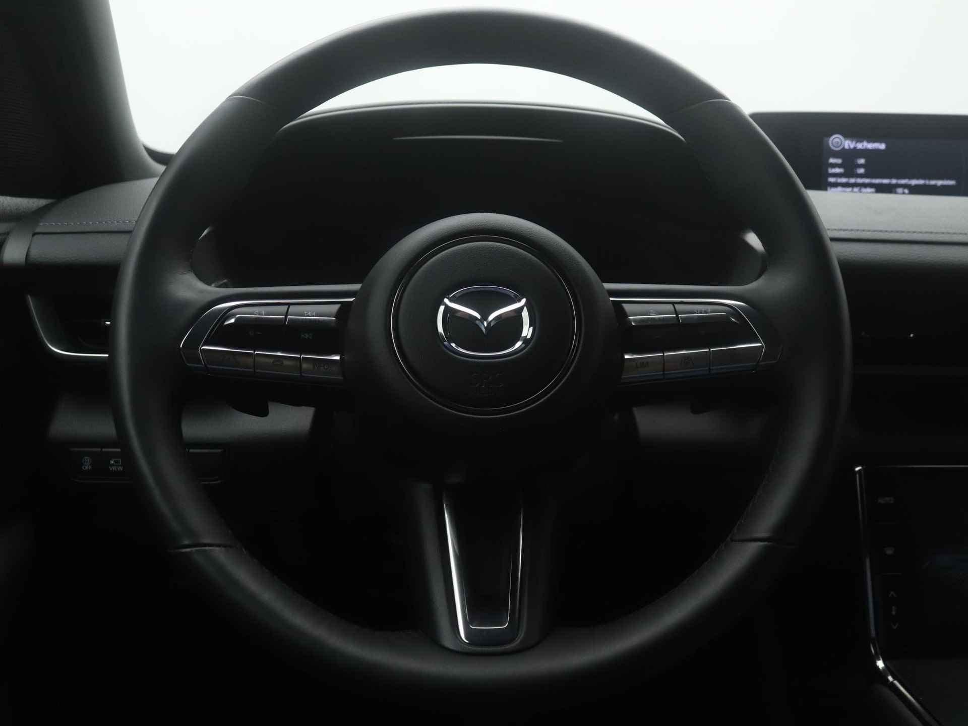 Mazda MX-30 e-SkyActiv EV Luxury : dealer onderhouden - 12% bijtelling tot 9-2026 | €2.000,- subsidie - 24/56