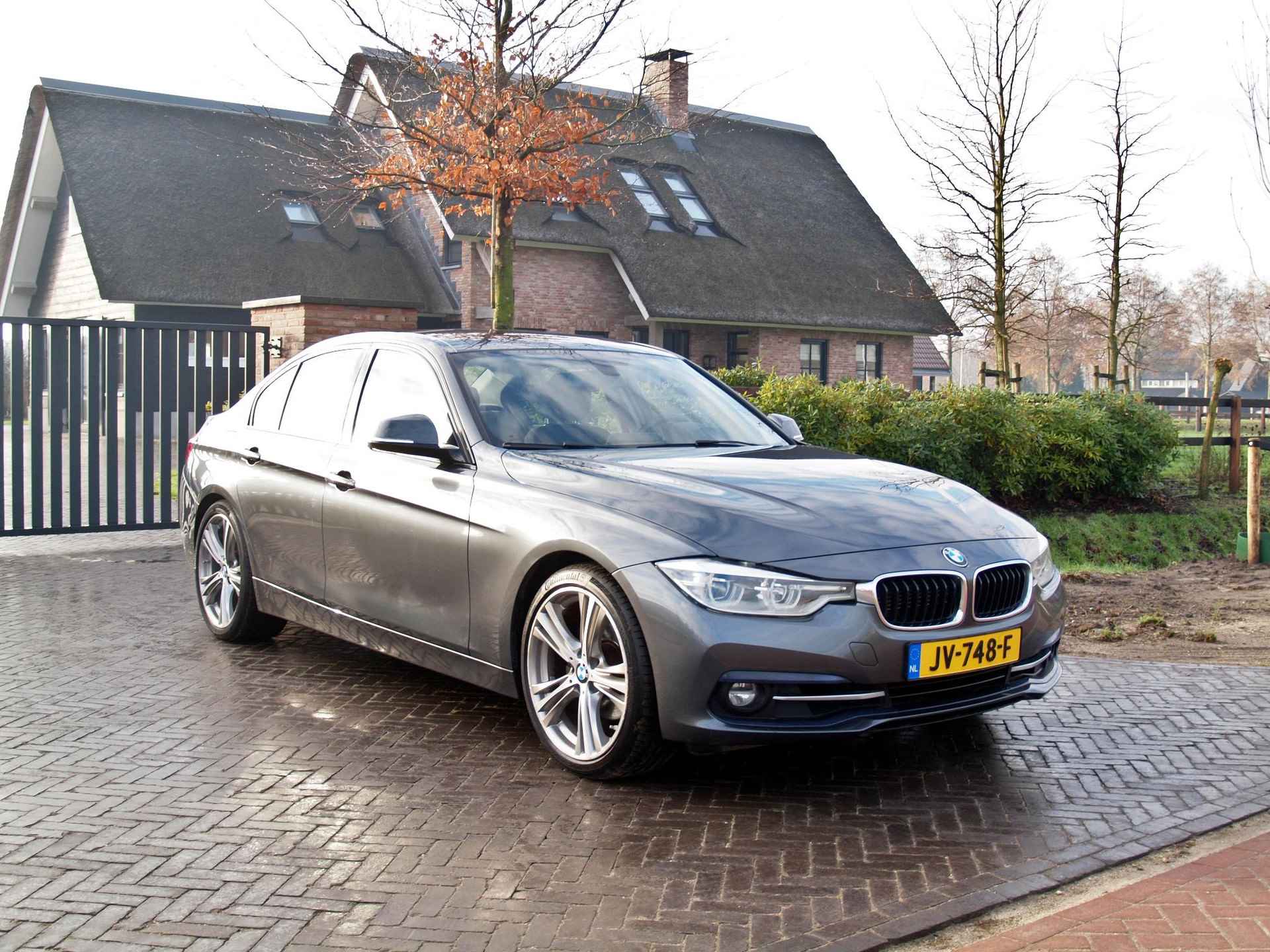 BMW 3-serie 330e Sportline | Plug-in Hybride | Cruise Control | Parkeersensoren | Automaat | - 4/31