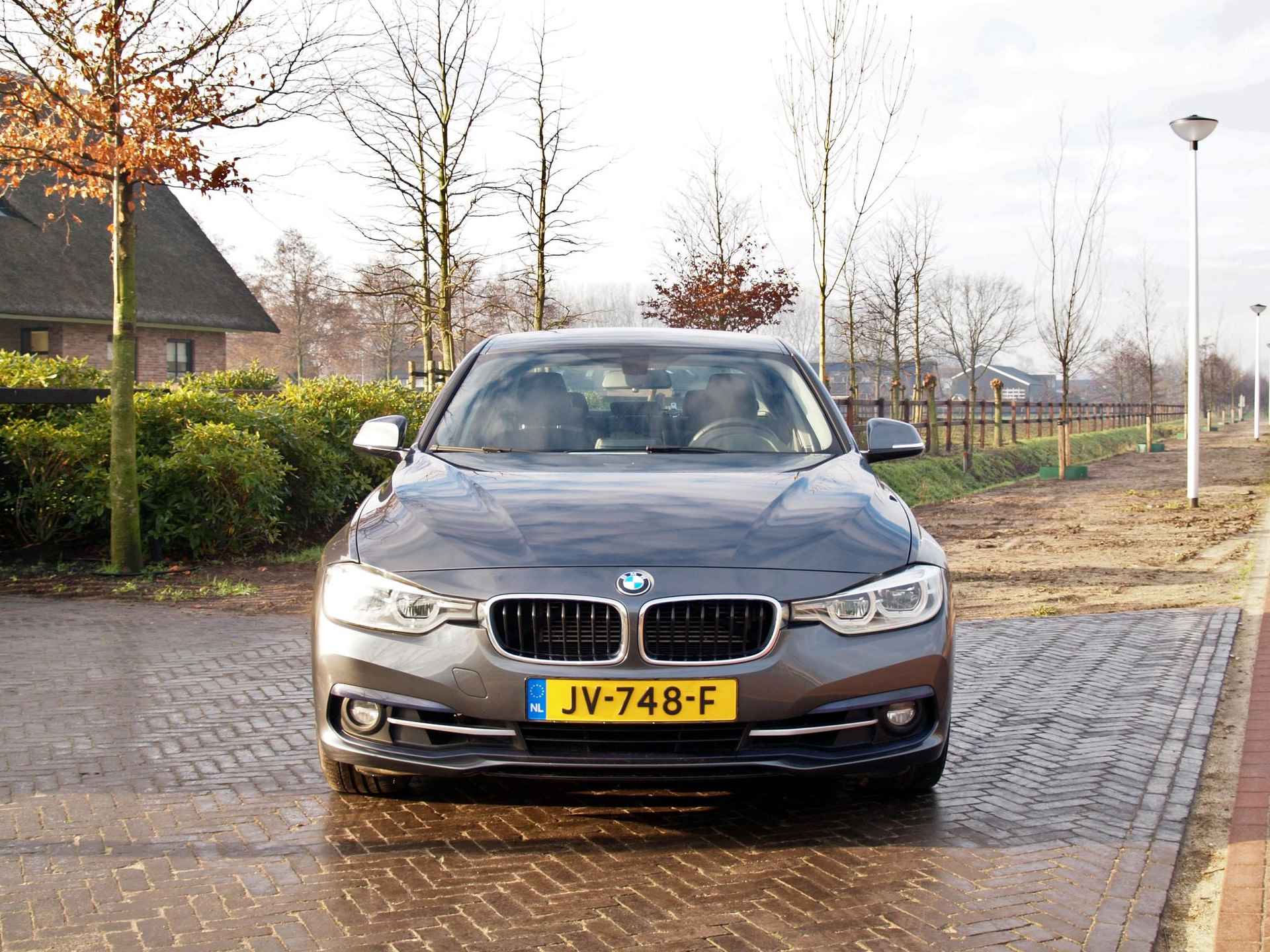 BMW 3-serie 330e Sportline | Plug-in Hybride | Cruise Control | Parkeersensoren | Automaat | - 5/31