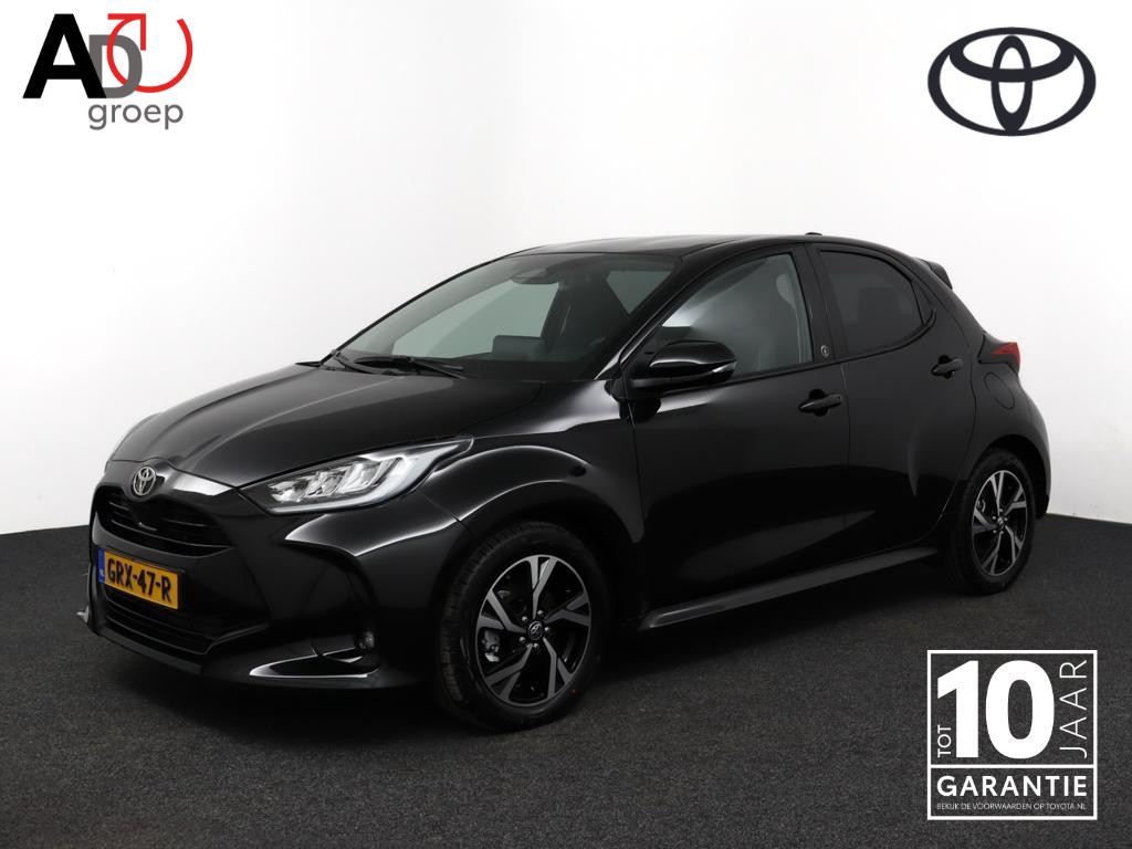 Toyota Yaris 1.5 Hybrid 115 First Edition Limited | Winterpakket | Apple Carplay | Android Auto | Draadloze telefoonlader | 10 Jaar Garantie |