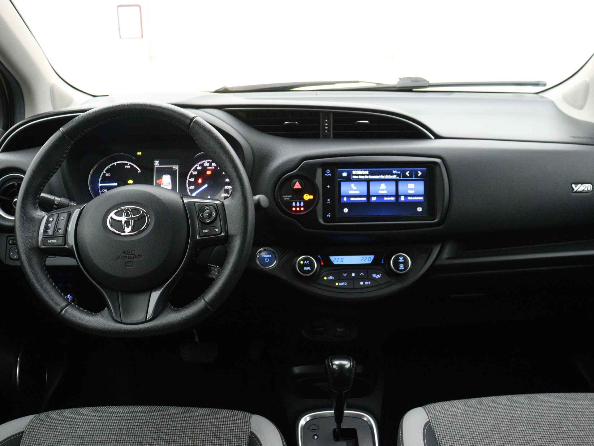 Toyota Yaris 1.5 Hybrid Y20 Gold Edition Limited | LIMITED EDITION | Apple carplay -/ Android Auto | - 6/43