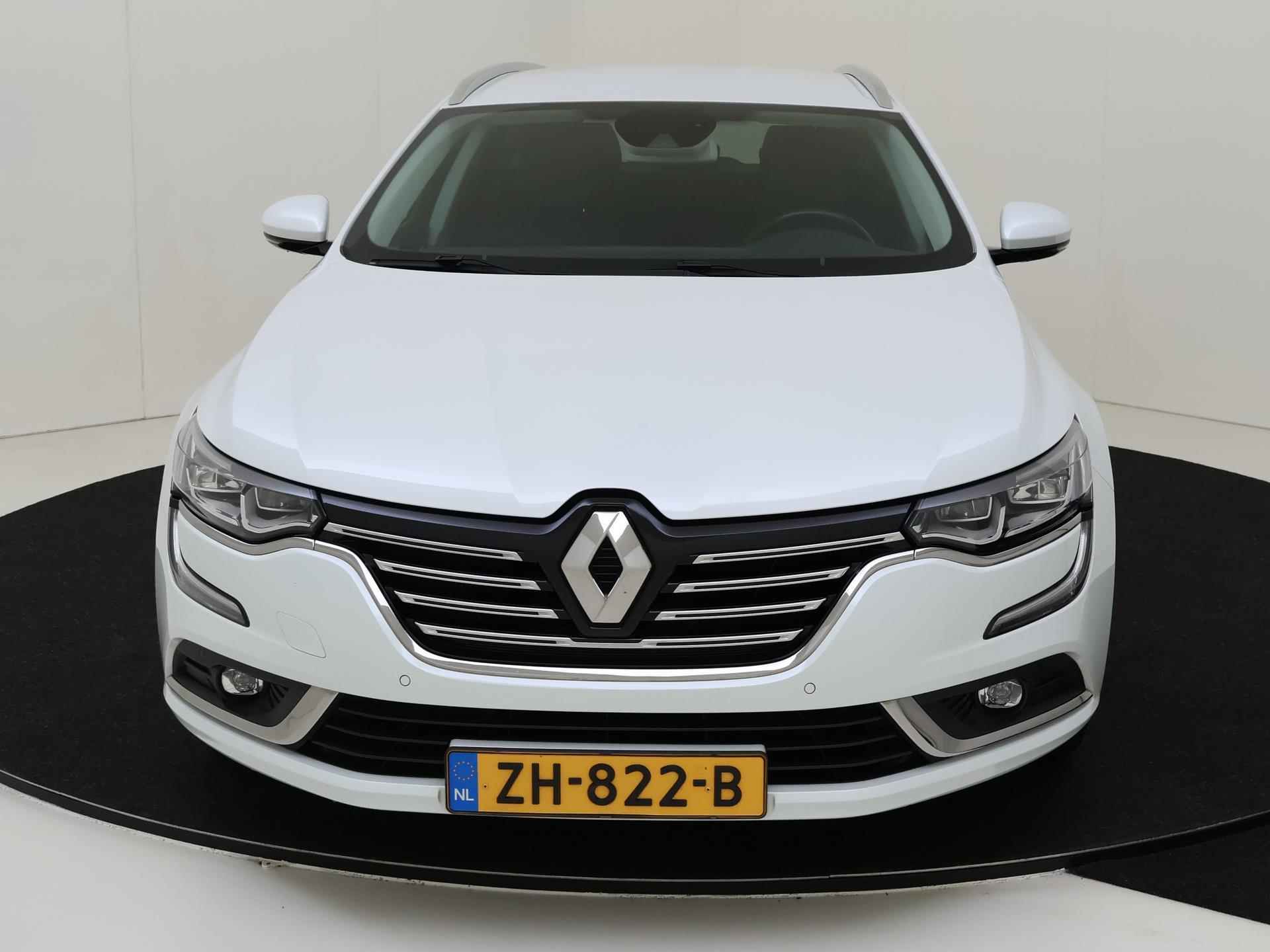 Renault Talisman Estate 1.8 - 225PK TCe Intens Automaat | 4Control |  Navigatie | Cruise Control | Climate Control | Apple Carplay/Android Auto | Parkeersensoren | Dodehoek detectie | Camera | Licht & Regen Sensor | LED Lampen | Electrische Ramen | Centrale Deurvergrendeling | - 9/26